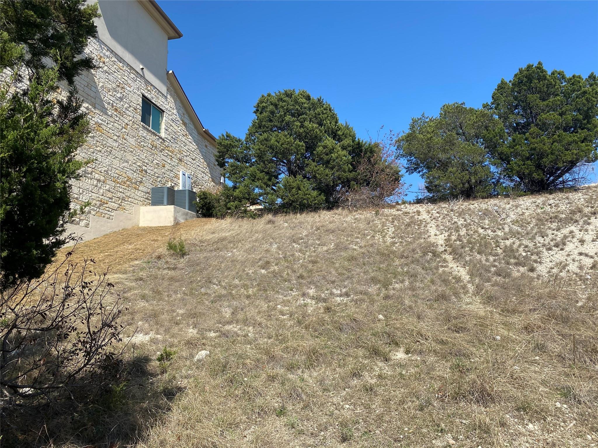 1505 Chalk Bluff Ct, Leander, TX 78641