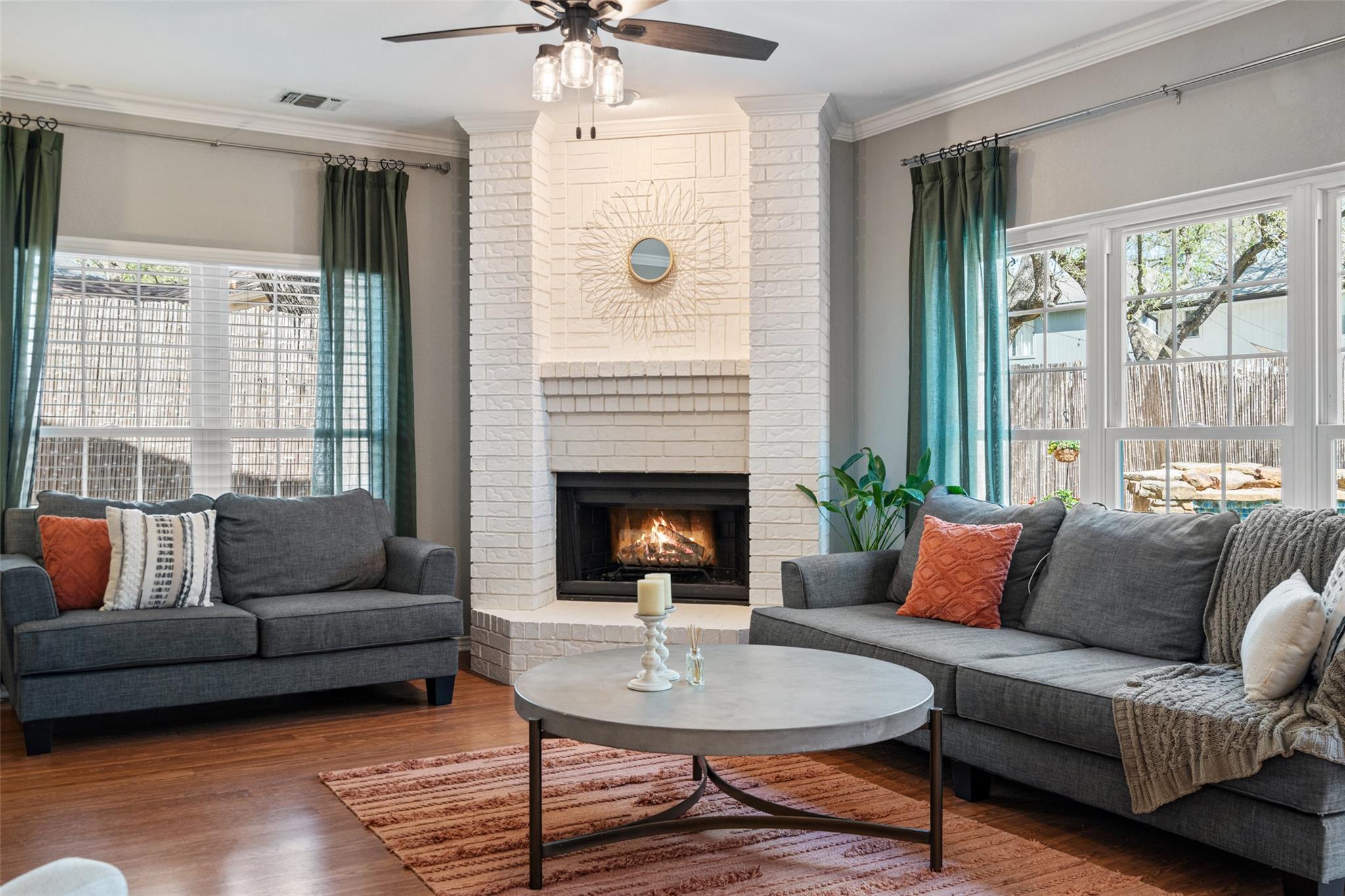 11006 Needham Ct, Austin, TX 78739