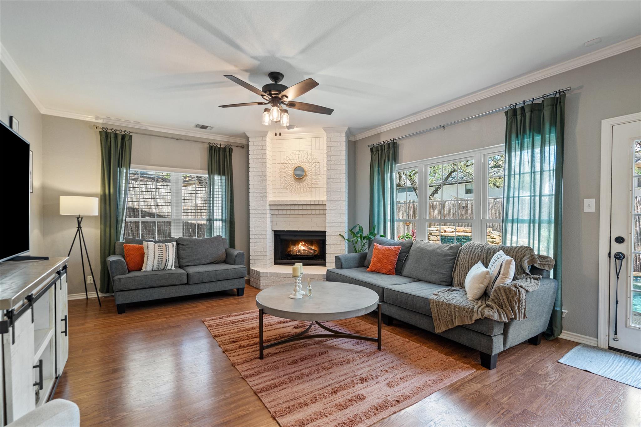 11006 Needham Ct, Austin, TX 78739