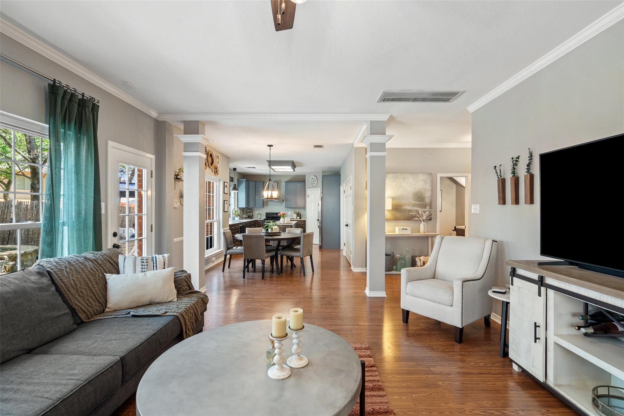 11006 Needham Ct, Austin, TX 78739