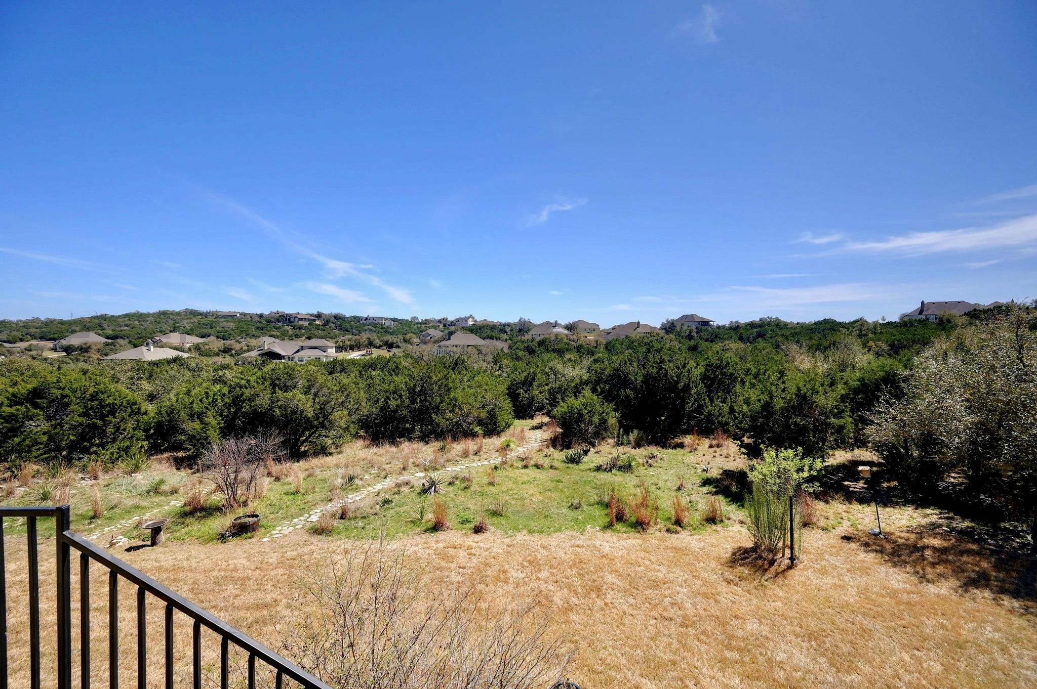 1022 Bluff Woods Dr, Driftwood, TX 78619