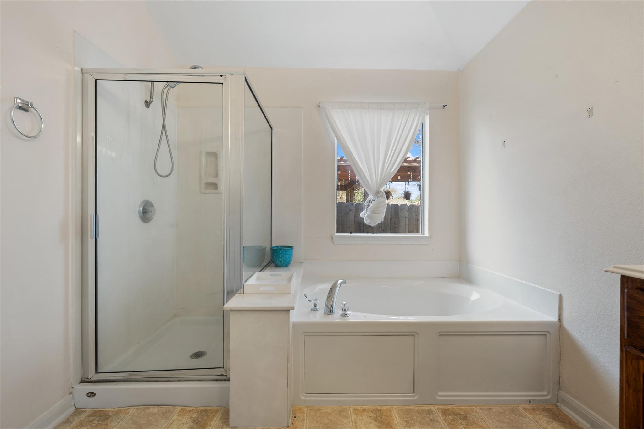 221 Stone Crest Blvd, Buda, TX 78610