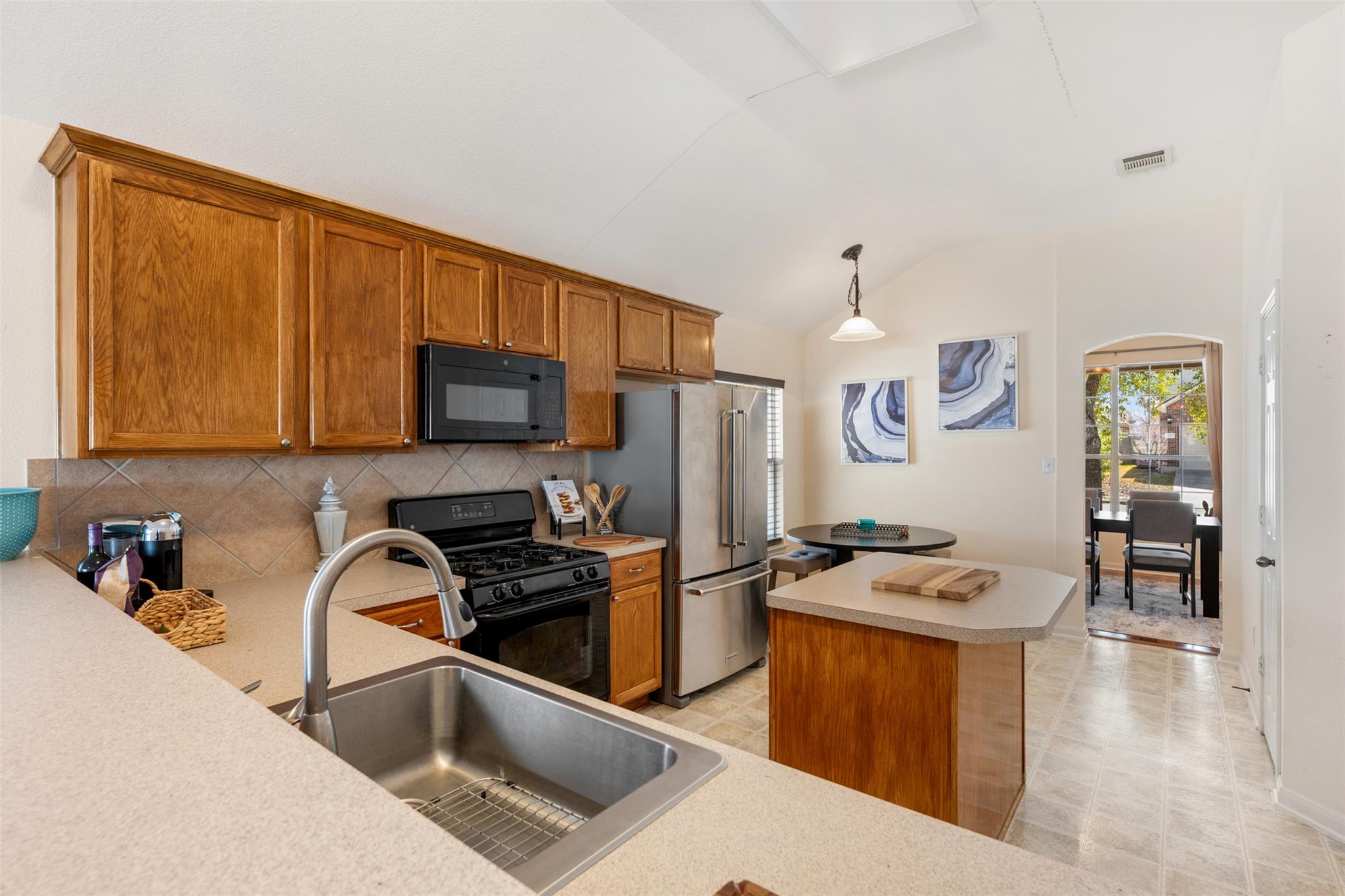 221 Stone Crest Blvd, Buda, TX 78610