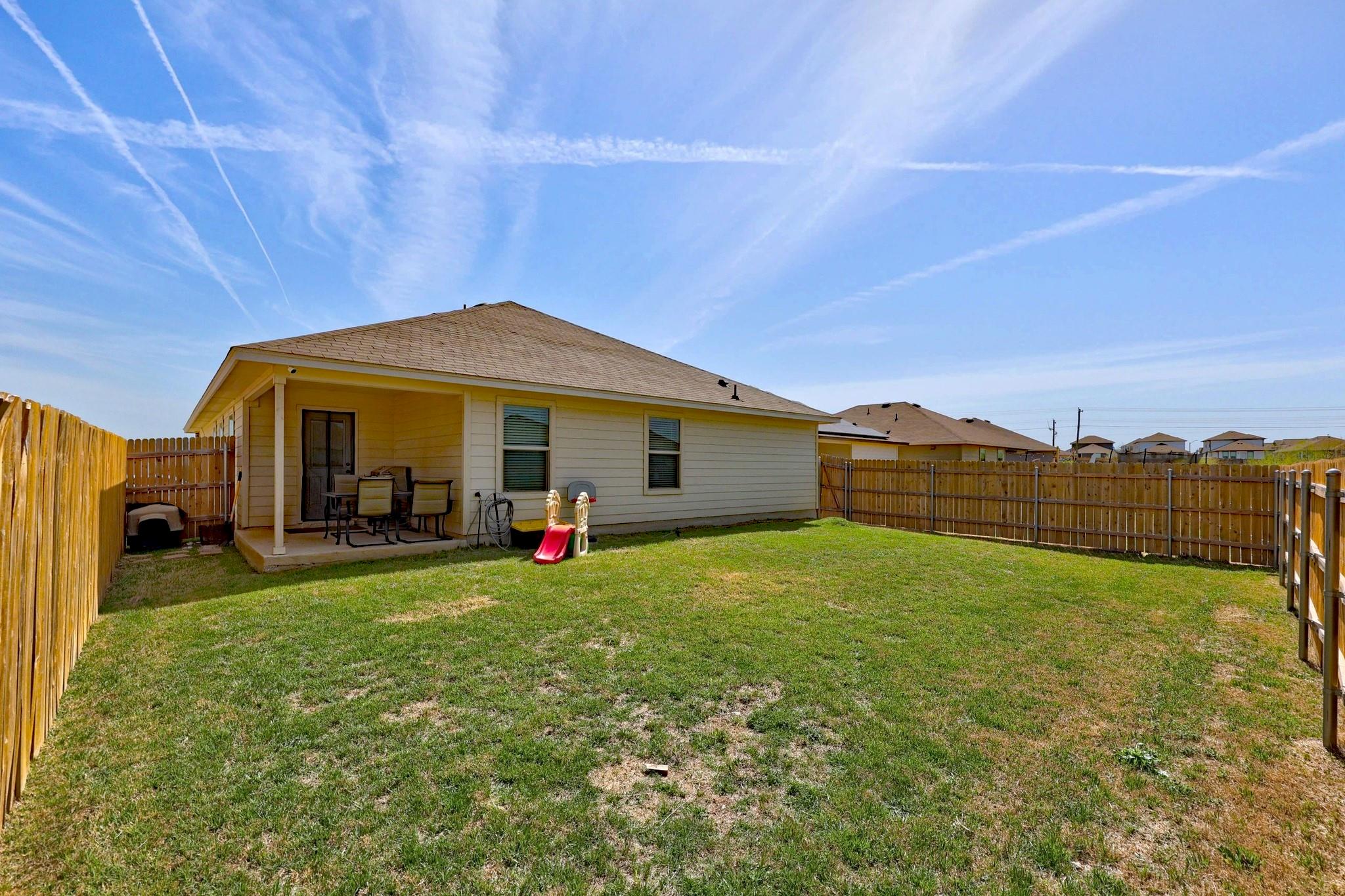 133 Hammond Ct, Jarrell, TX 76537