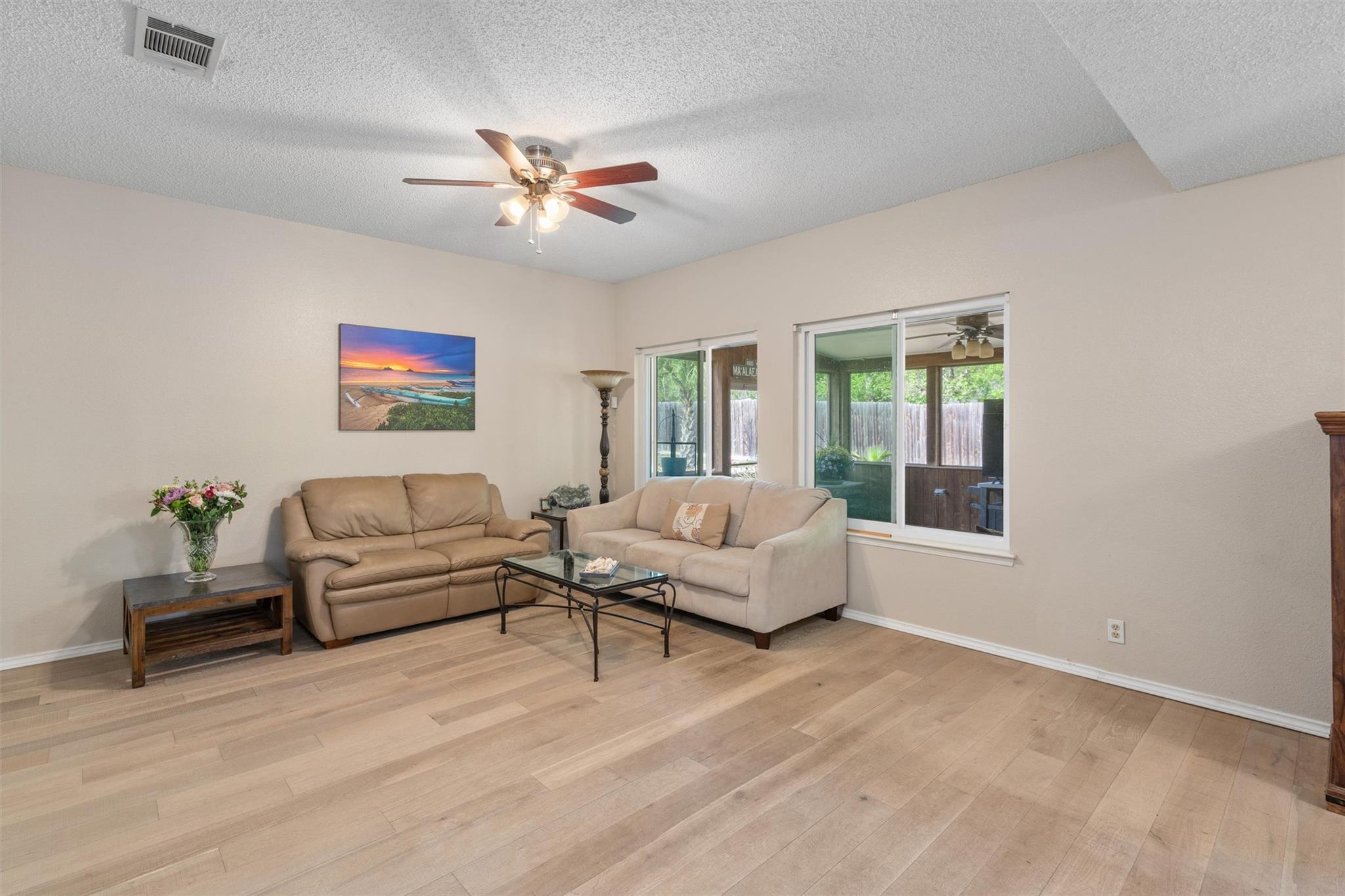 402 Sophie Ct, Pflugerville, TX 78660
