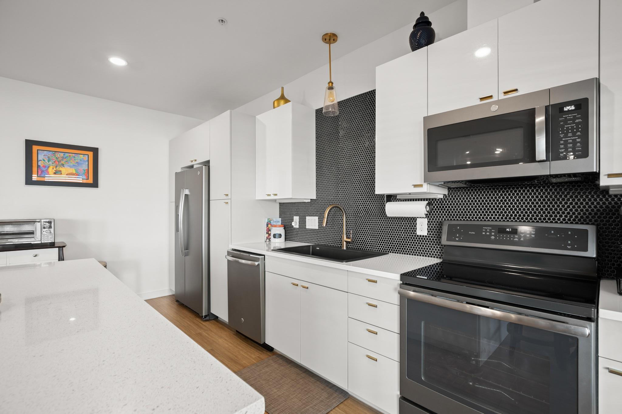 4361 S Congress Ave # 433, Austin, TX 78745