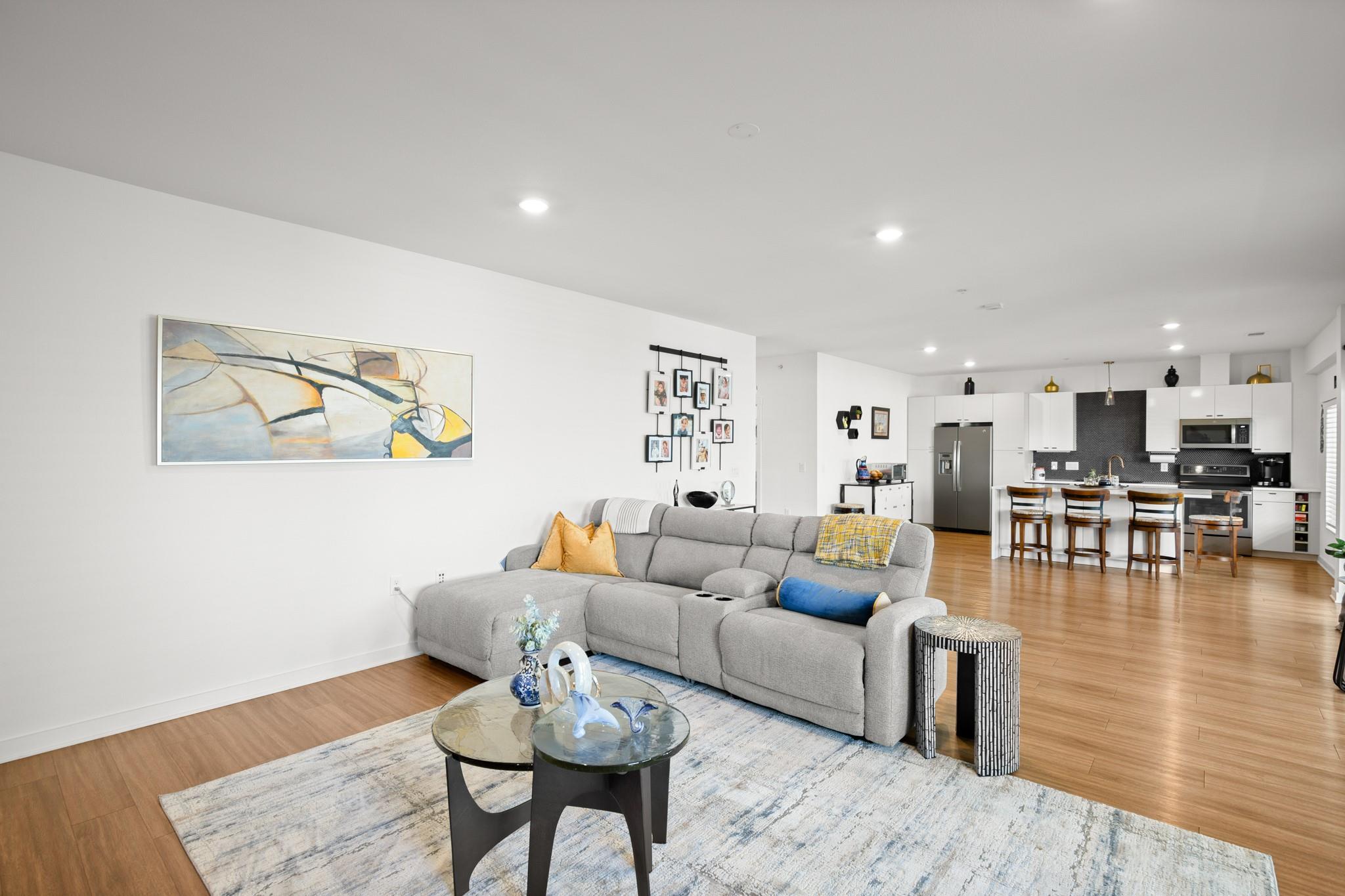 4361 S Congress Ave # 433, Austin, TX 78745