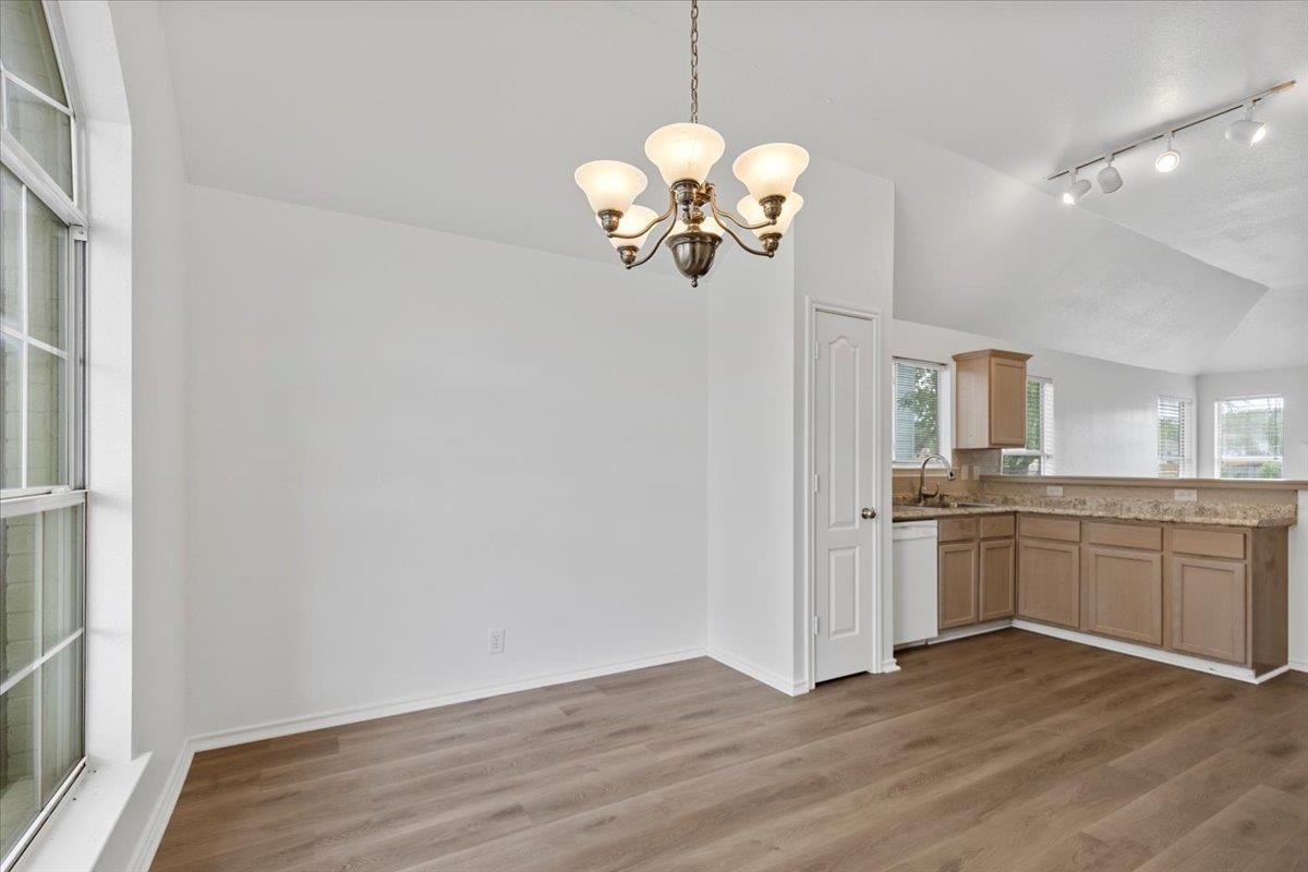 812 Lago Vista St, San Marcos, TX 78666