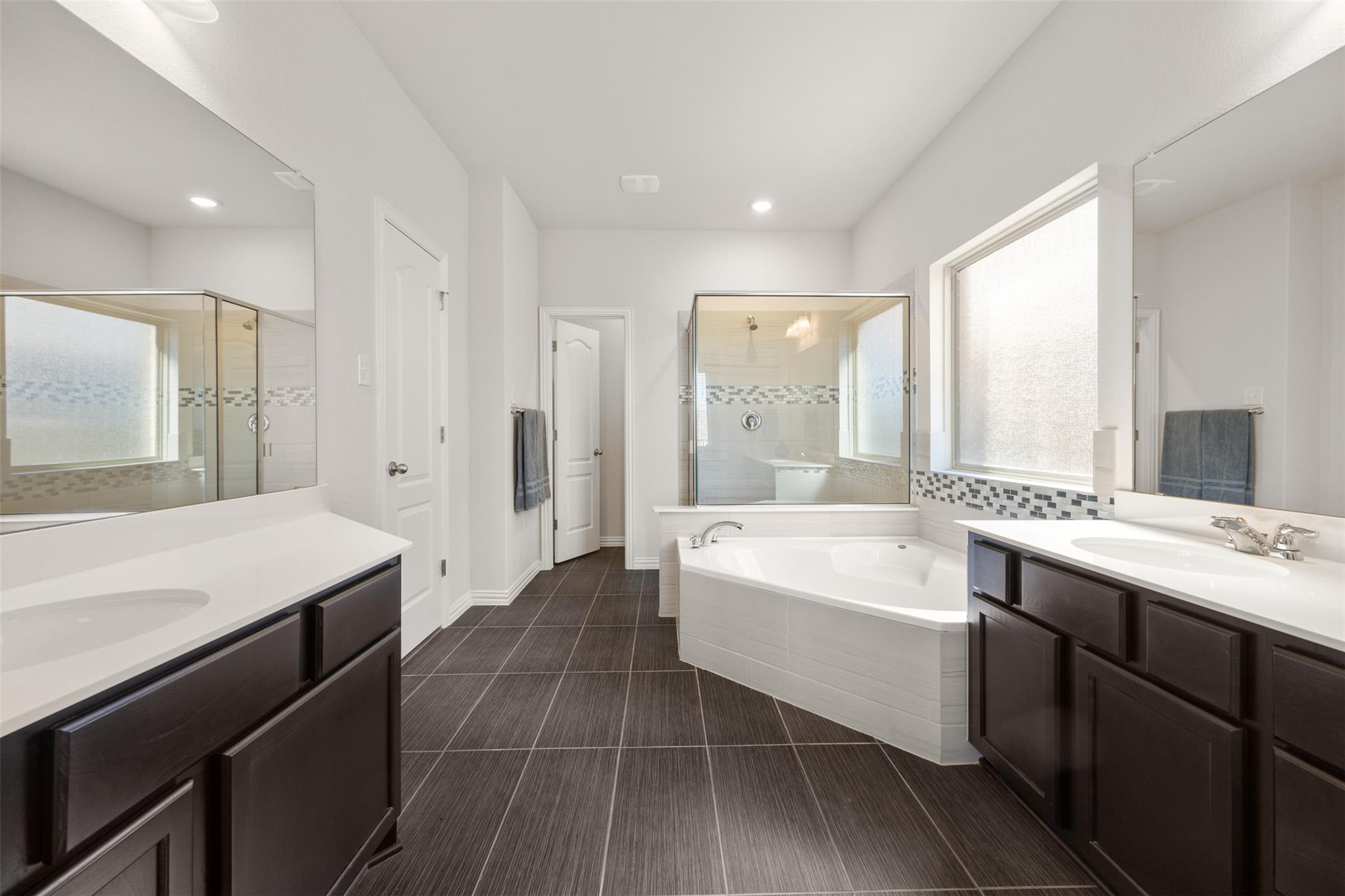 277 Biscayne Bay Bnd, Kyle, TX 78640