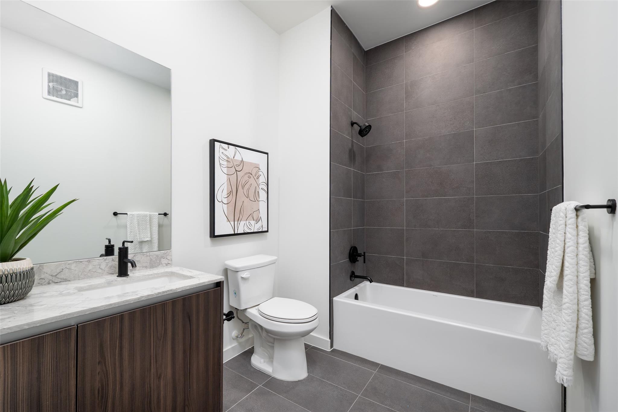 2209 S 1st St # 407, Austin, TX 78704