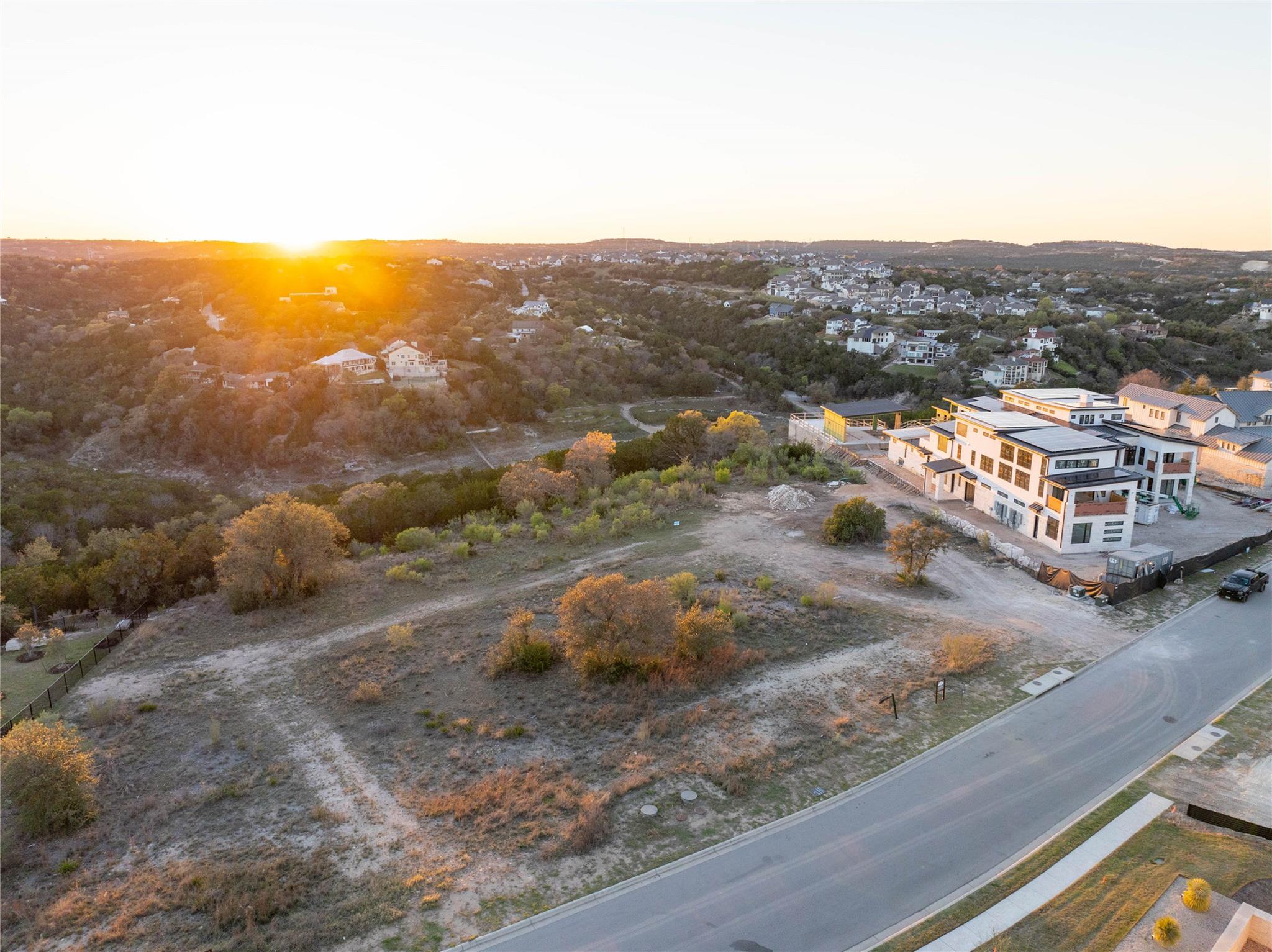 606 Casasanta Trl, Austin, TX 78738