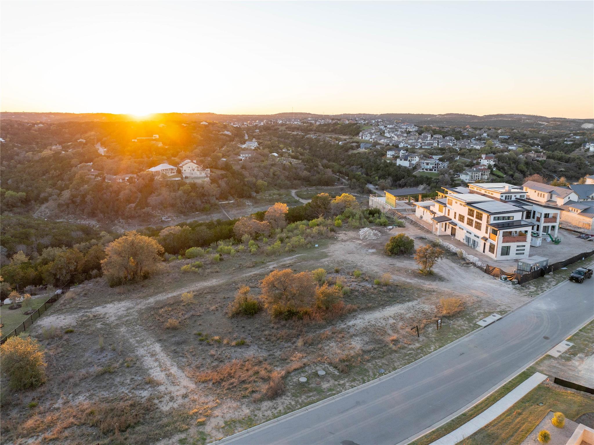 606 Casasanta Trl, Austin, TX 78738