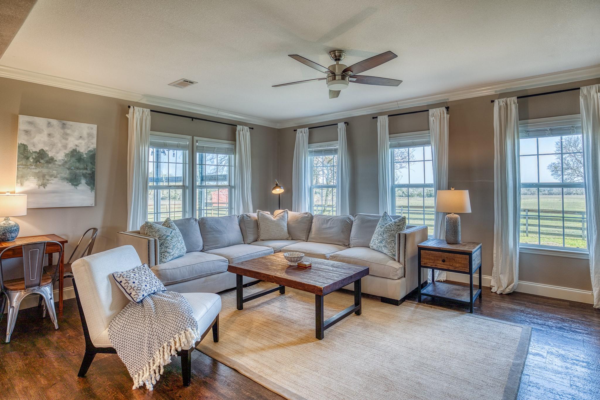 12893 E State Highway 97, Waelder, TX 78959