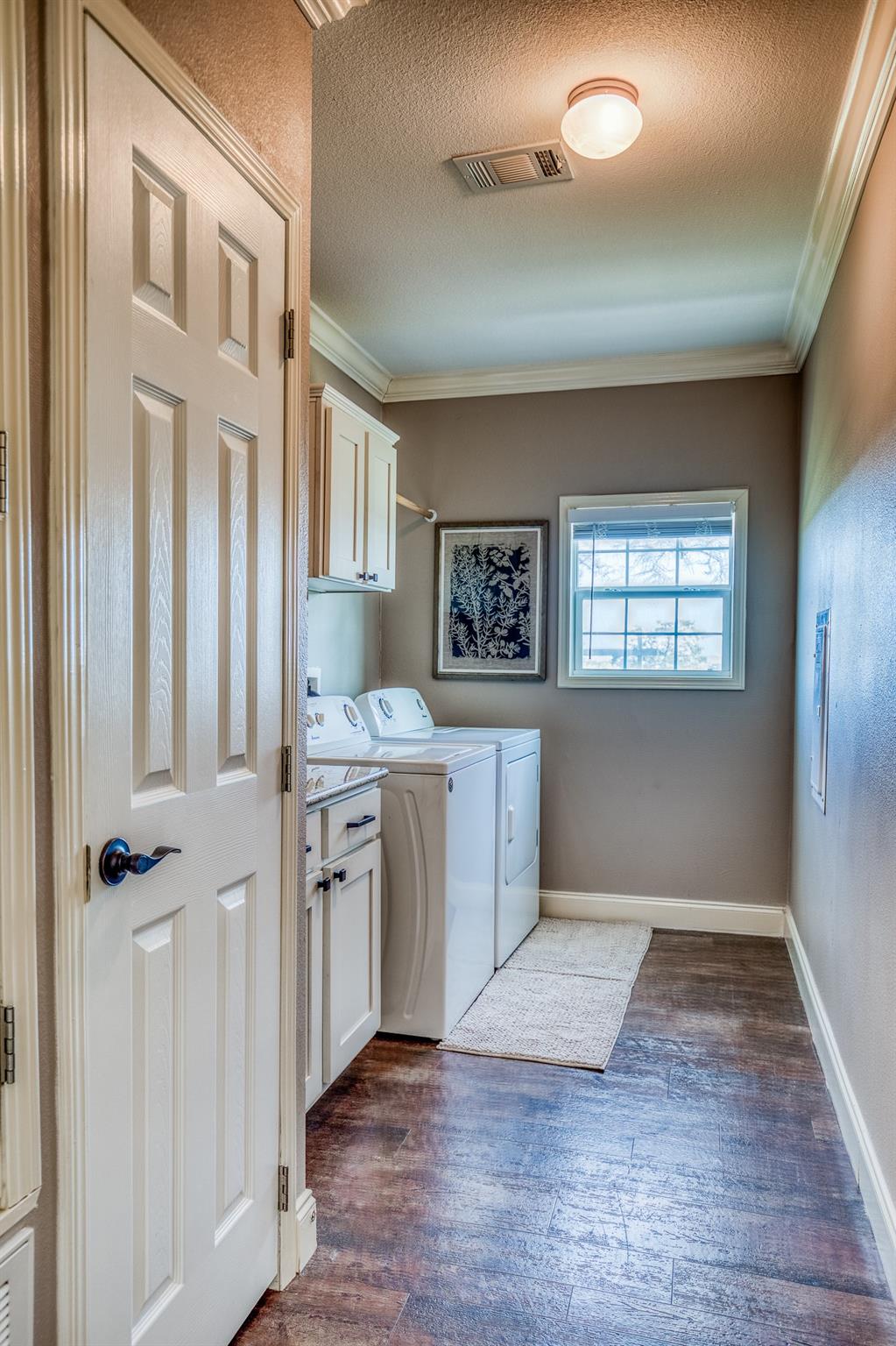 12893 E State Highway 97, Waelder, TX 78959