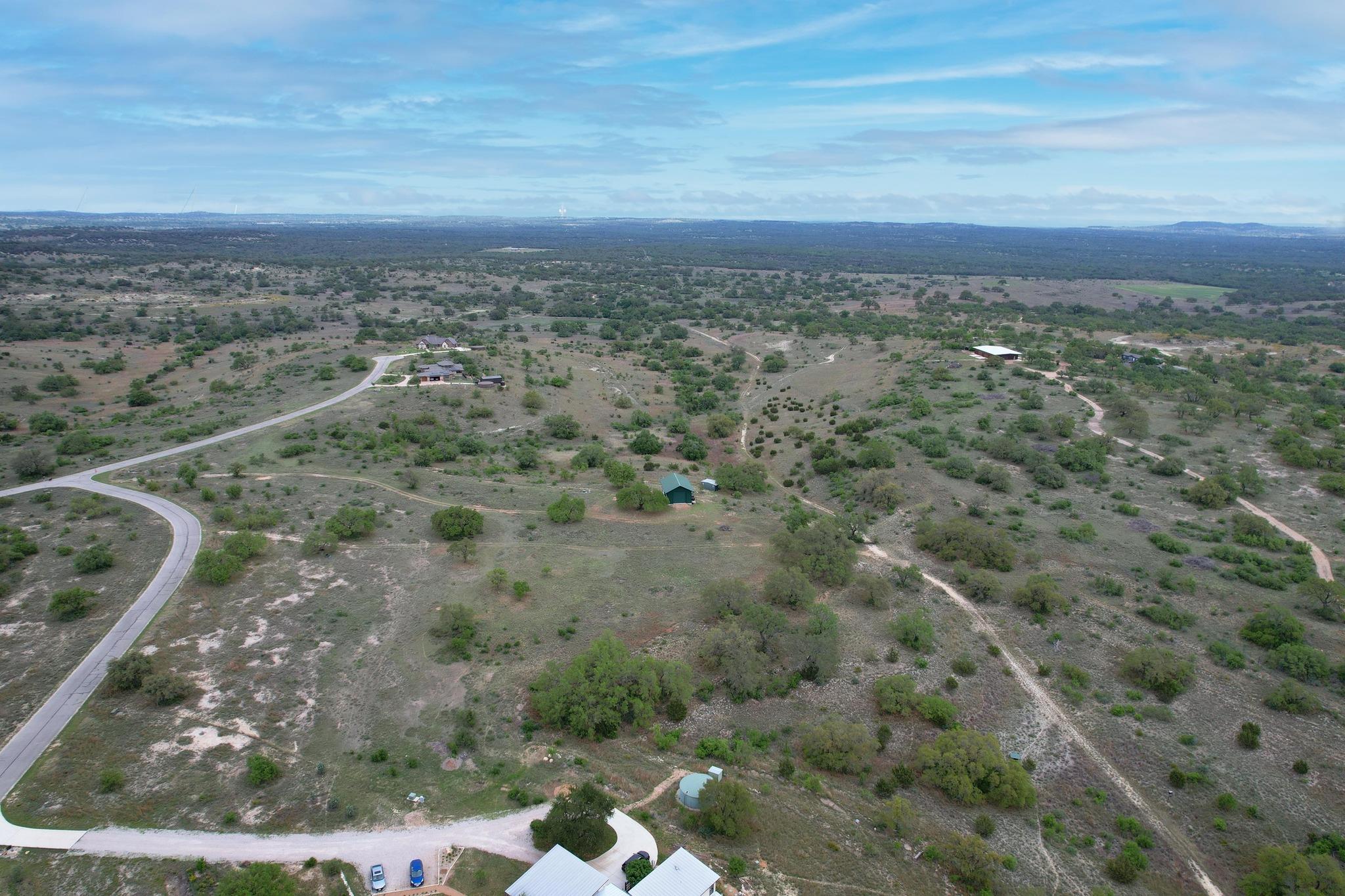 195 Cypress View Dr, Johnson City, TX 78636