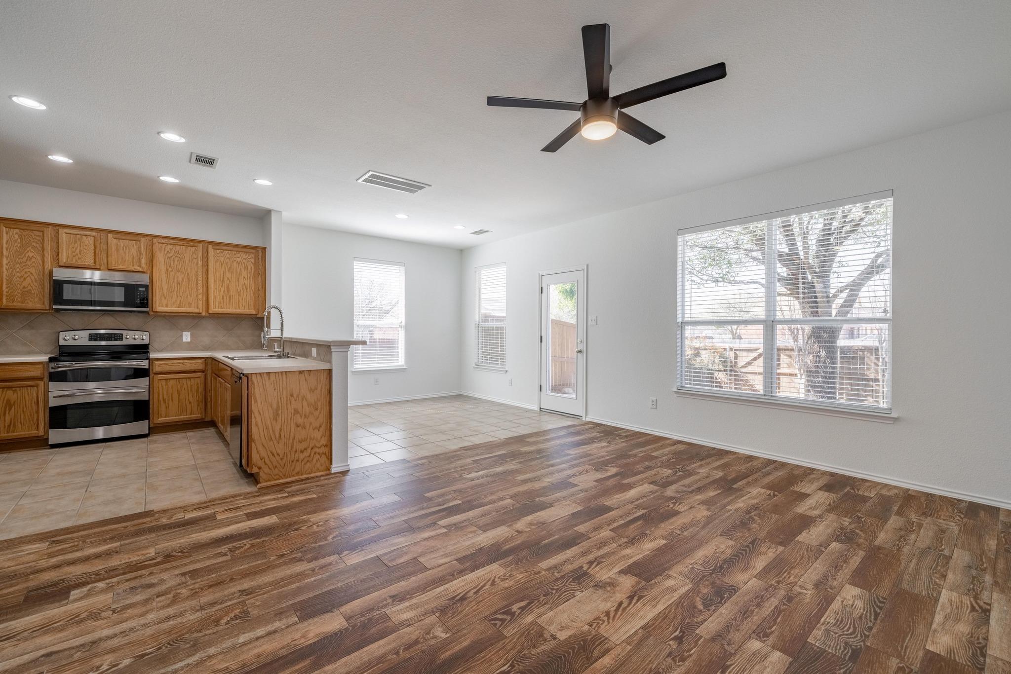 101 Verde Ranch Loop, Leander, TX 78641