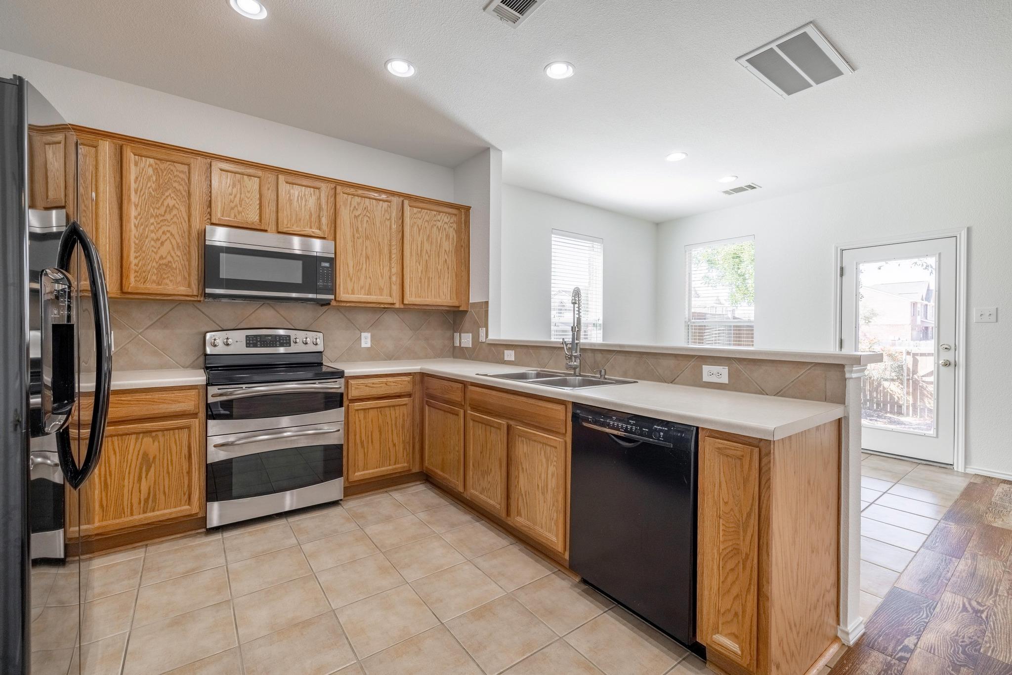 101 Verde Ranch Loop, Leander, TX 78641