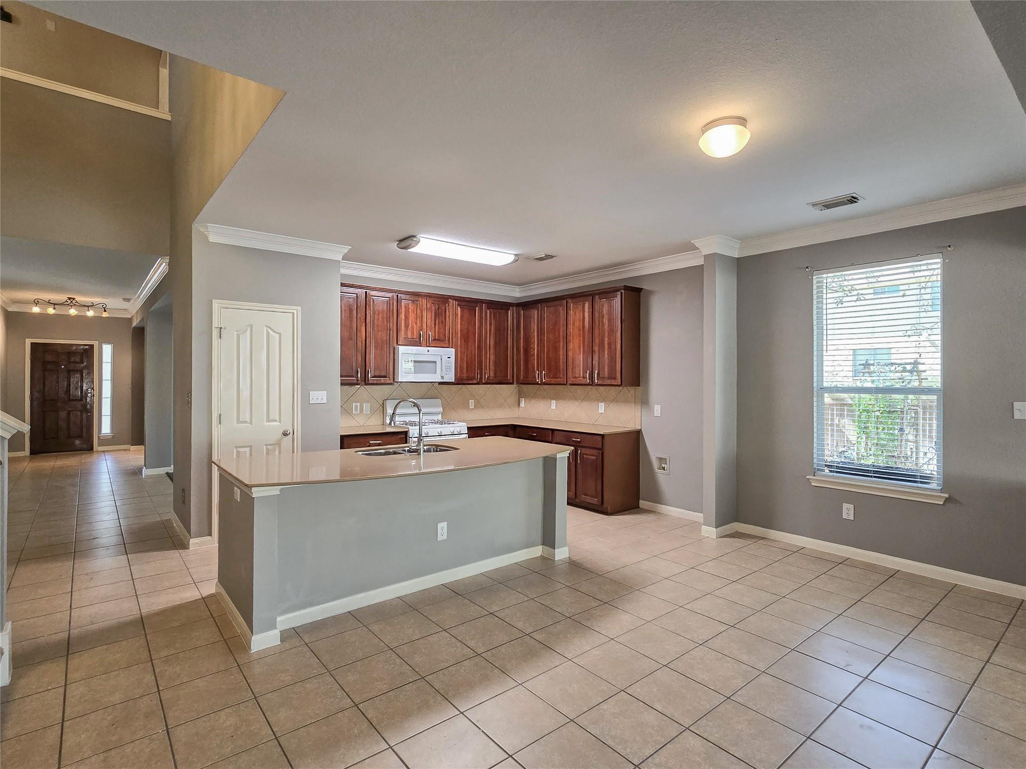 600 S Frontier Ln, Cedar Park, TX 78613
