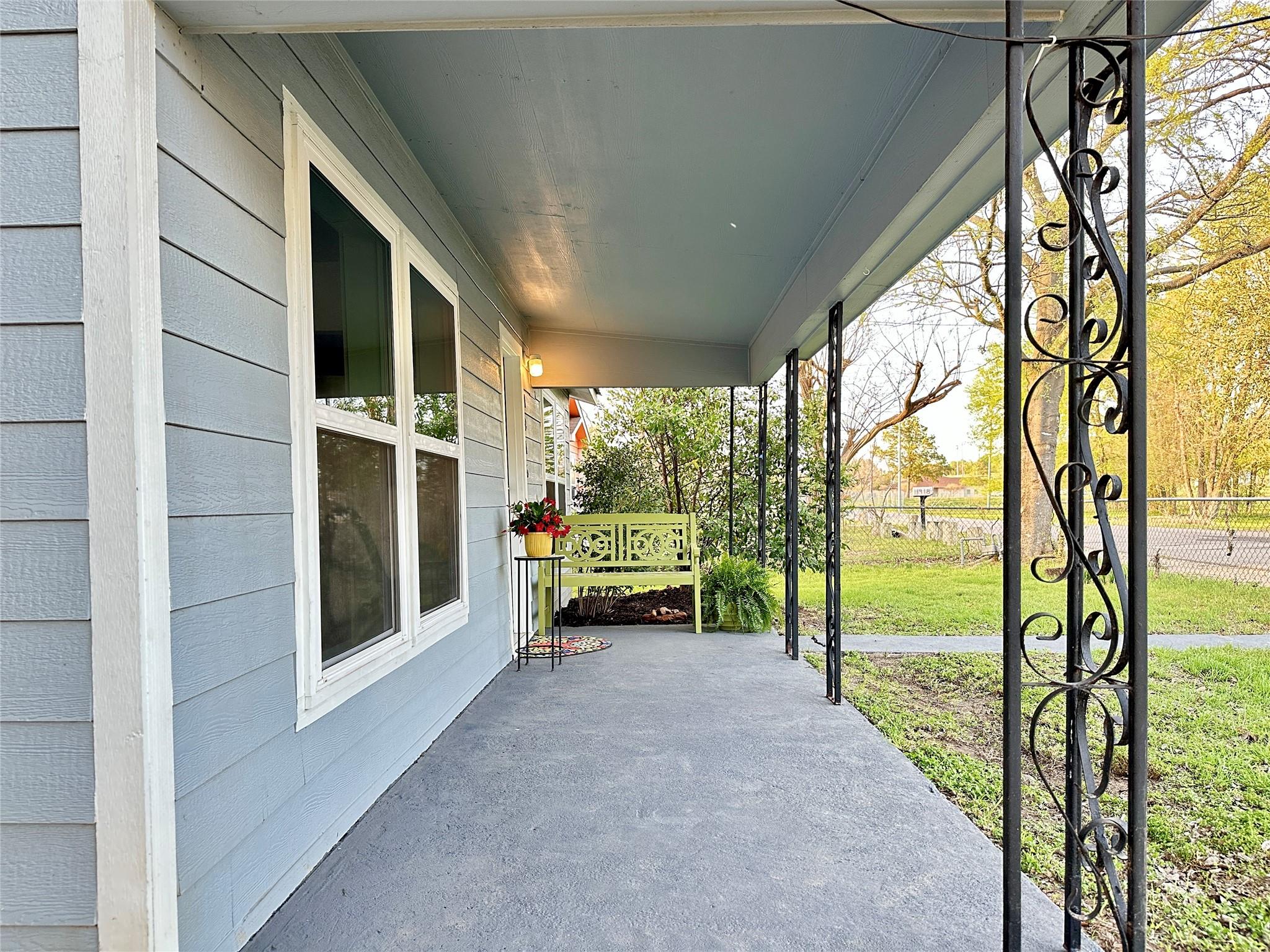 1916 Hill St, Bastrop, TX 78602