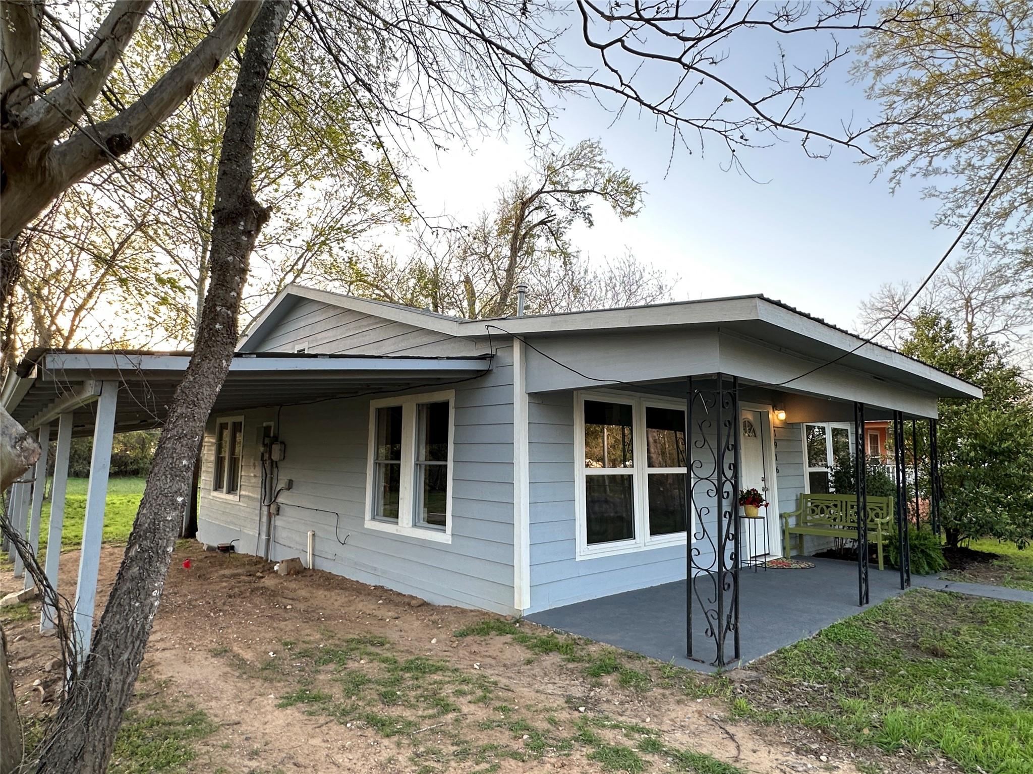 1916 Hill St, Bastrop, TX 78602