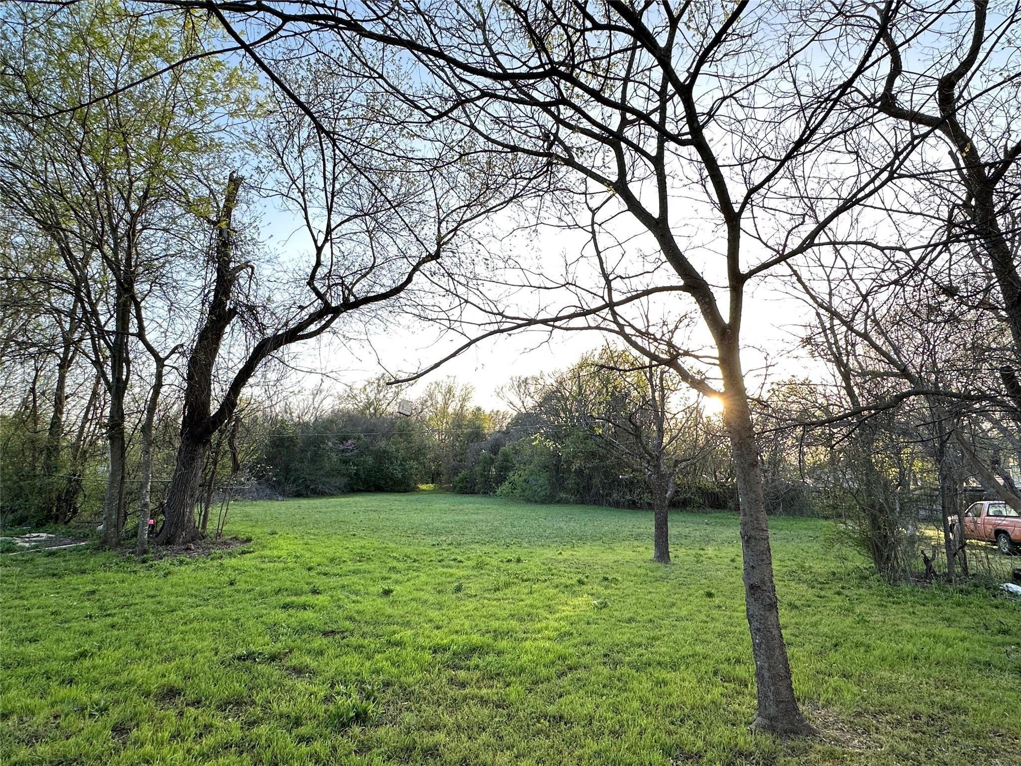 1916 Hill St, Bastrop, TX 78602