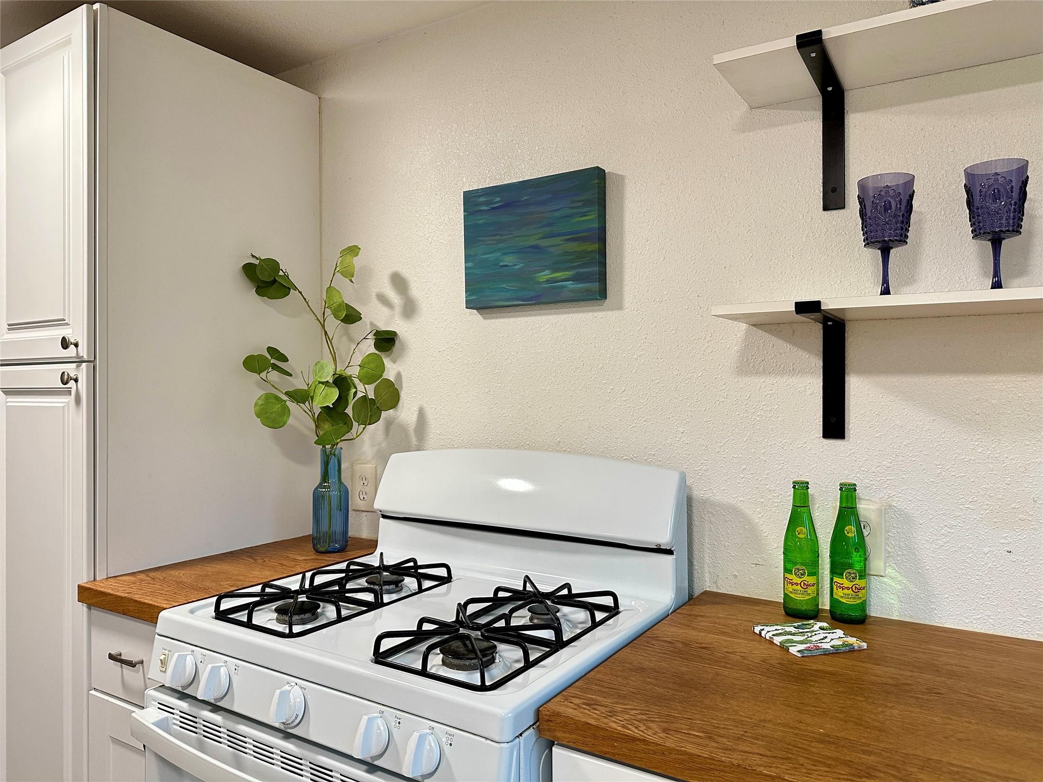 1916 Hill St, Bastrop, TX 78602