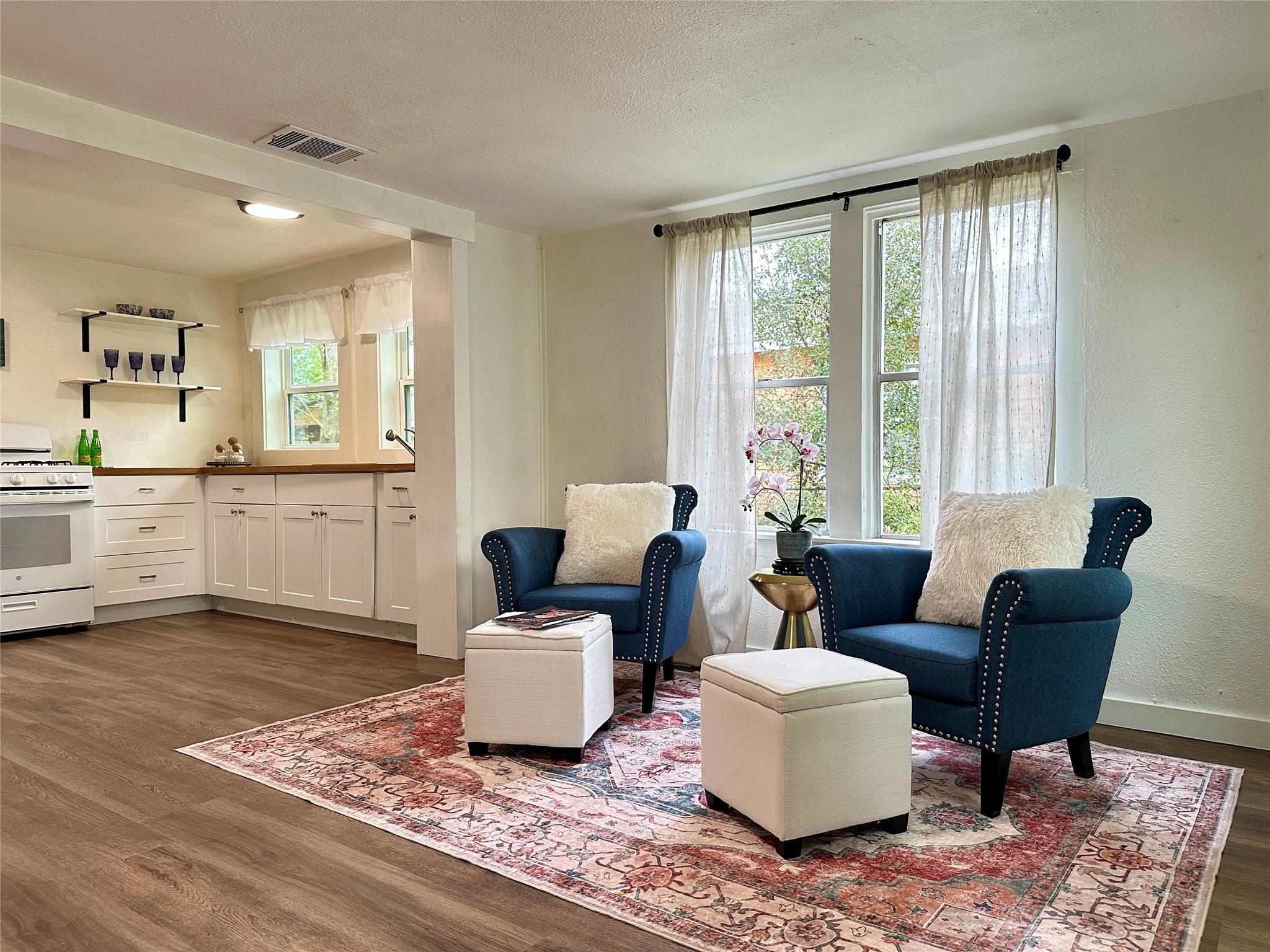 1916 Hill St, Bastrop, TX 78602