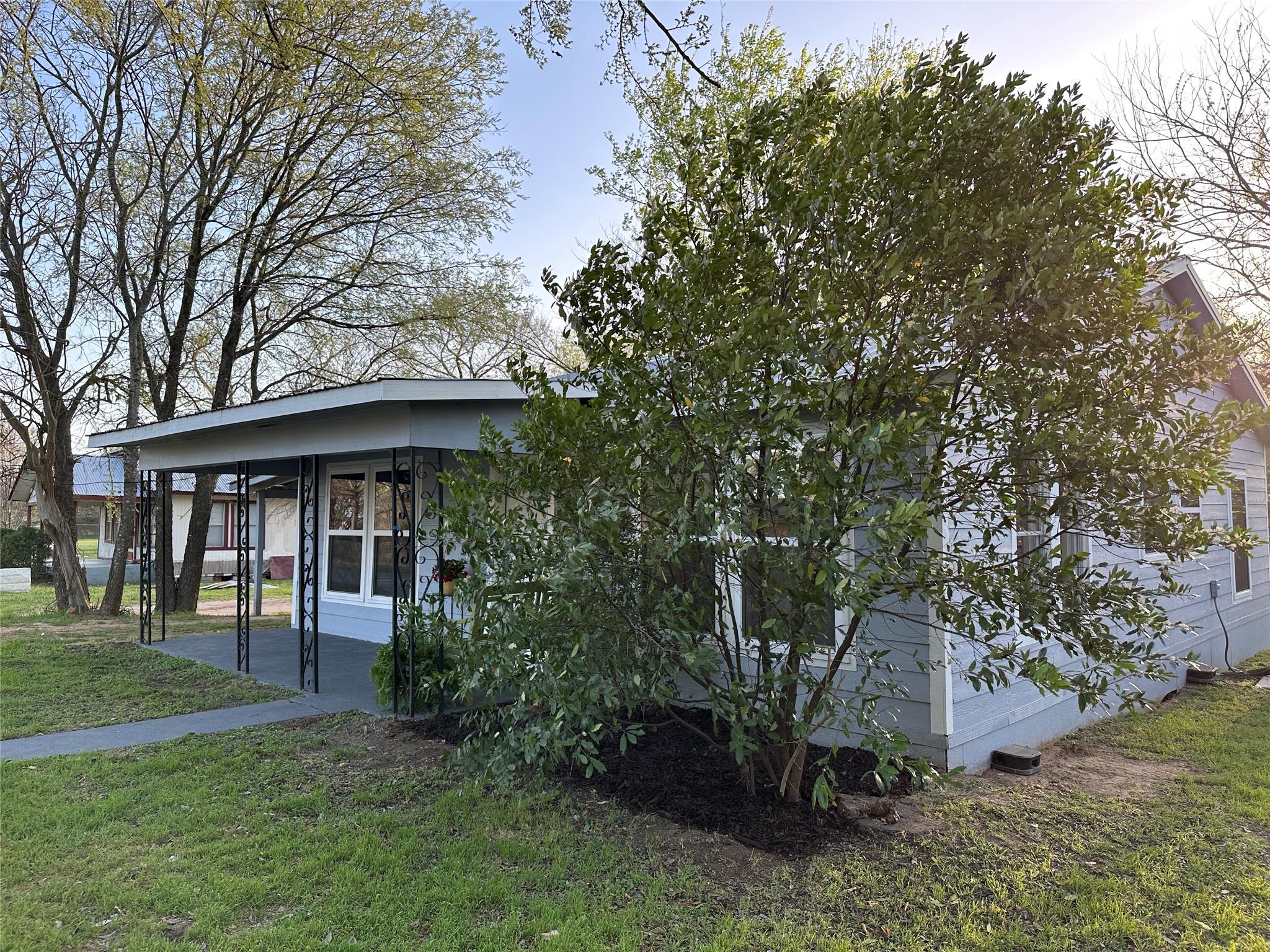 1916 Hill St, Bastrop, TX 78602