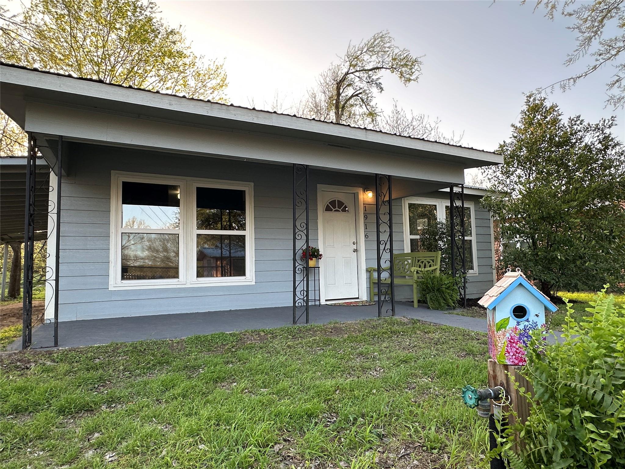 1916 Hill St, Bastrop, TX 78602