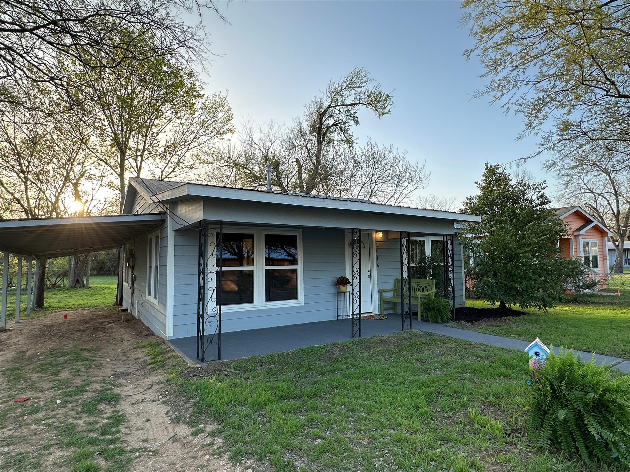 1916 Hill St, Bastrop, TX 78602