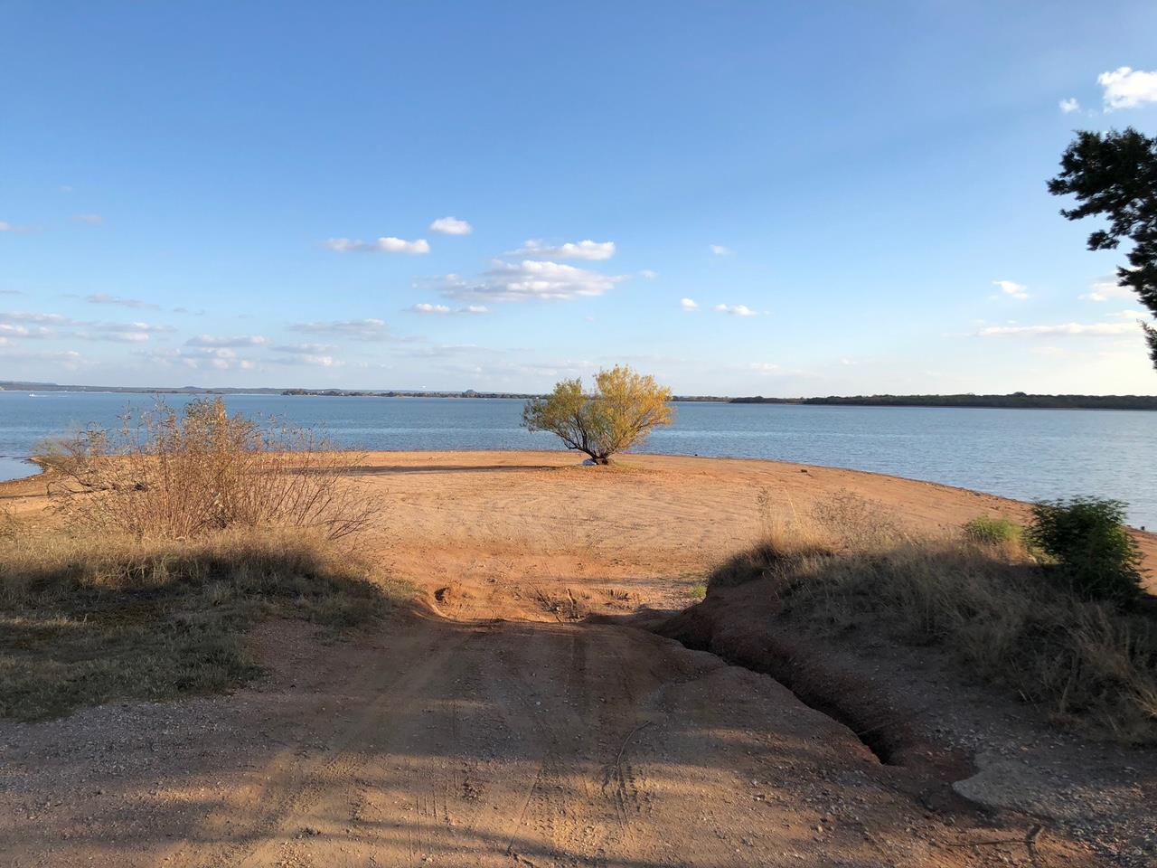 000 Norma Ln, Tow, TX 78672