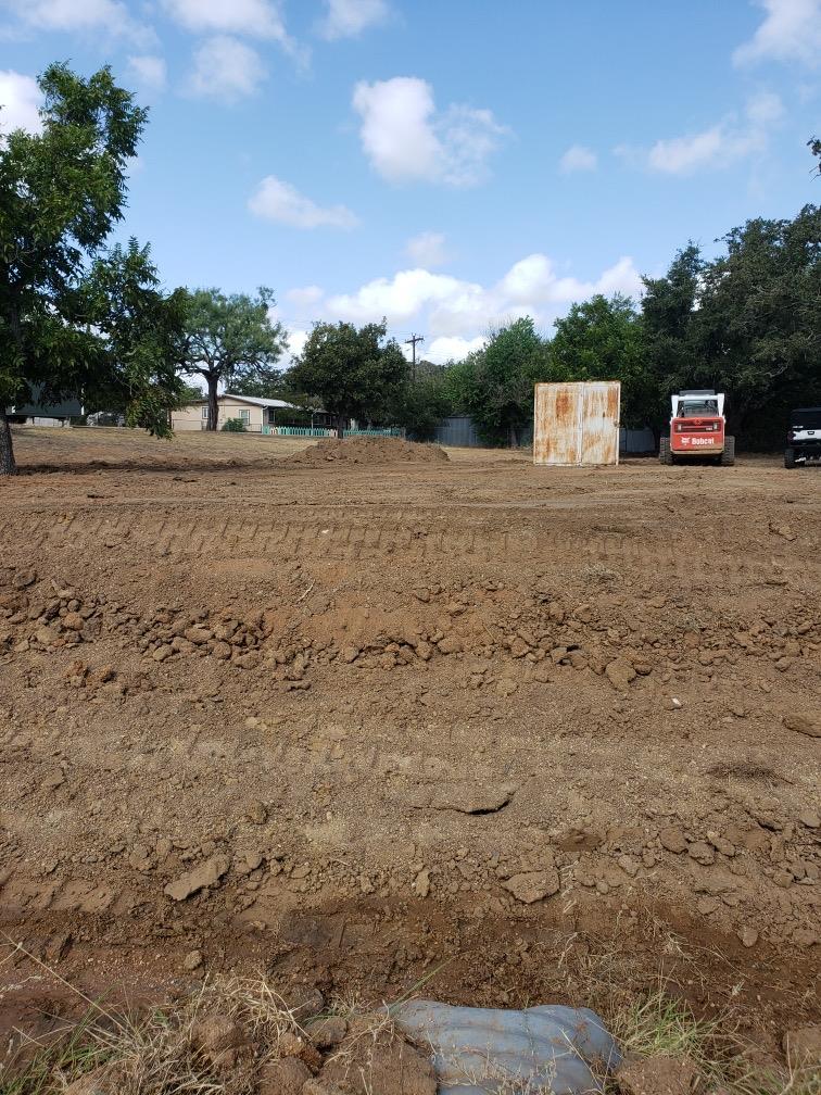 000 Norma Ln, Tow, TX 78672