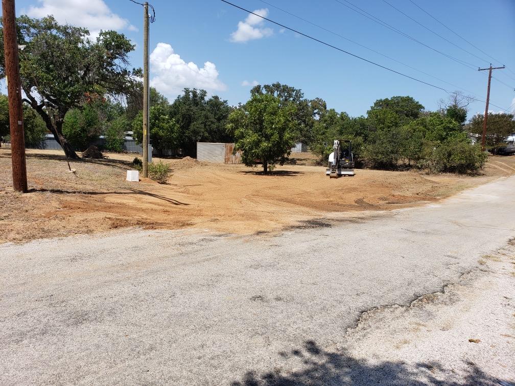 000 Norma Ln, Tow, TX 78672