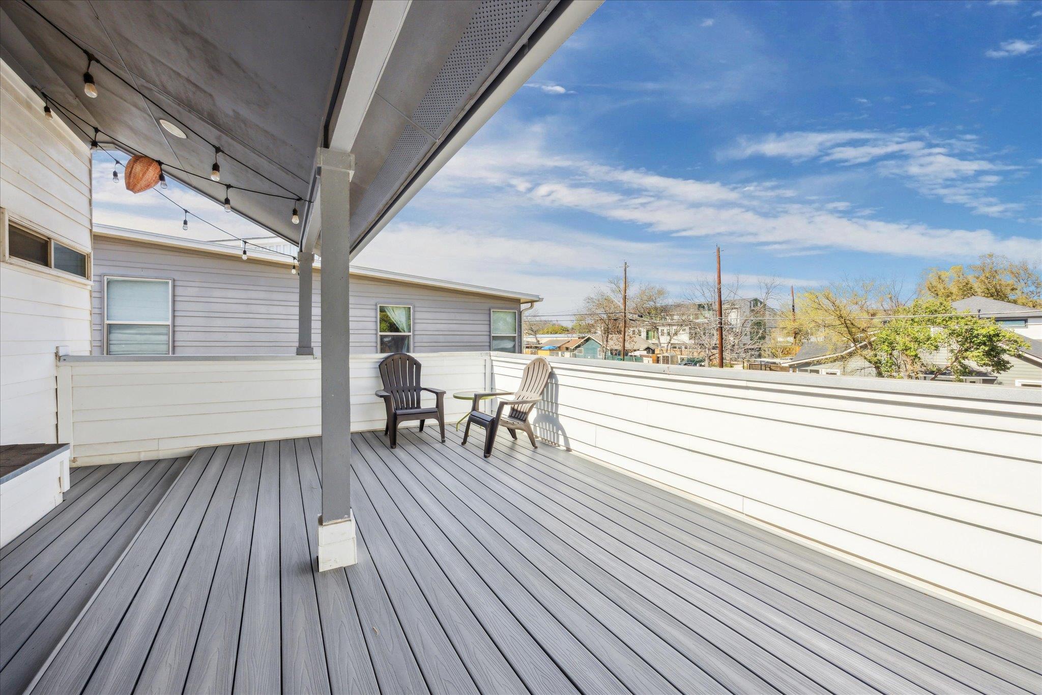 1139 3/4 Gunter St # B, Austin, TX 78721