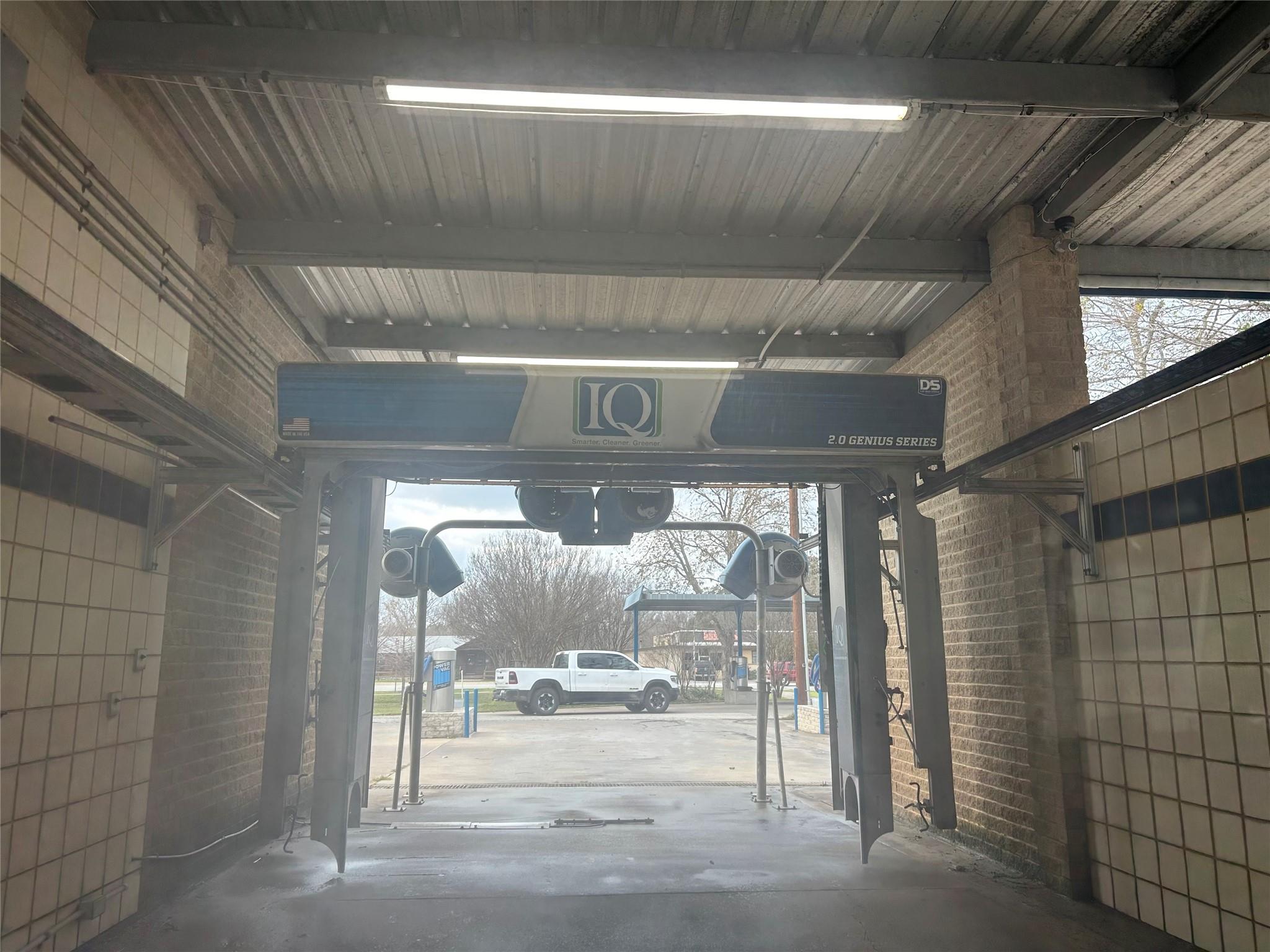 301 Fawcett St, Smithville, TX 78957