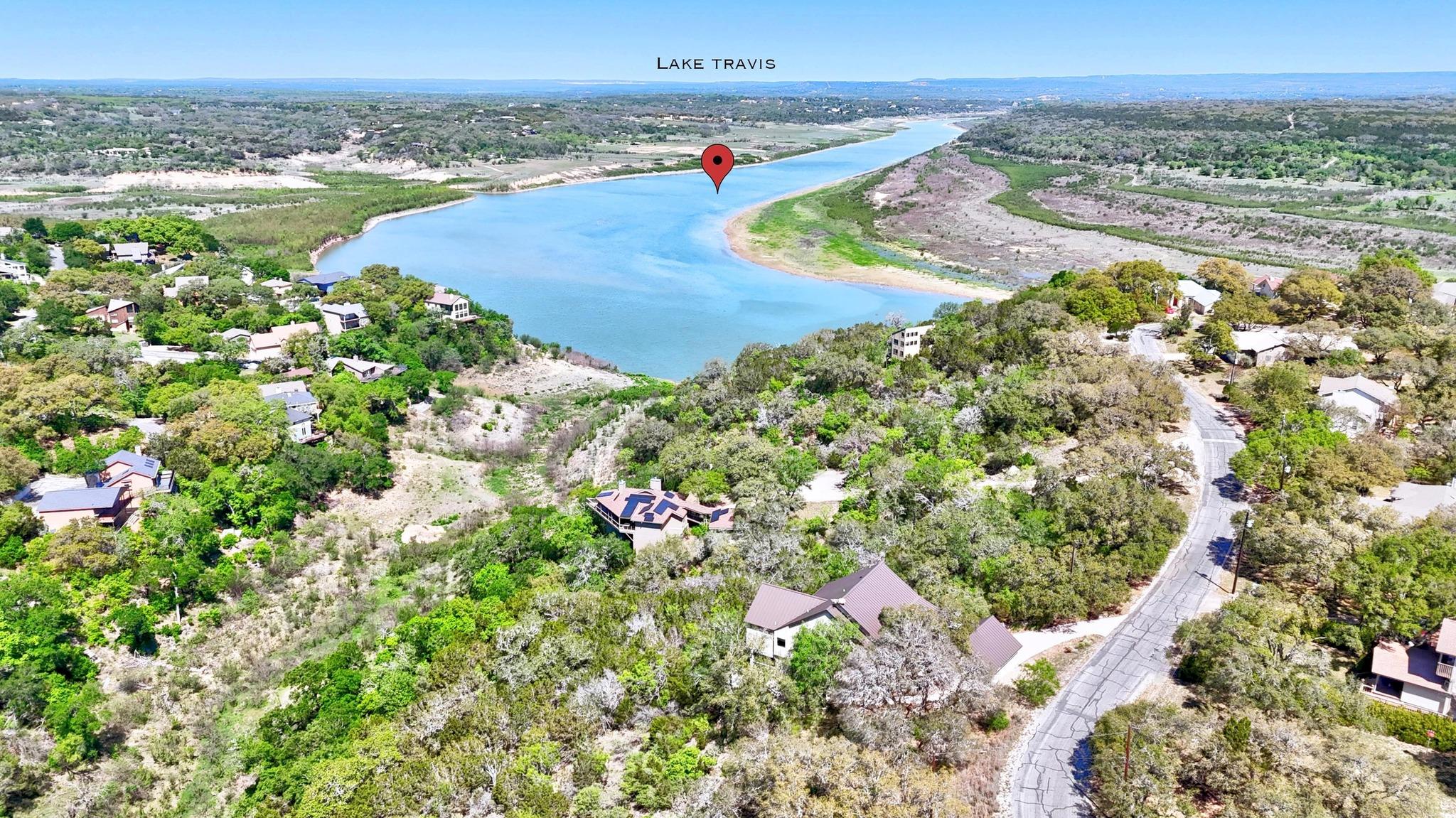 515 Coventry Rd, Spicewood, TX 78669