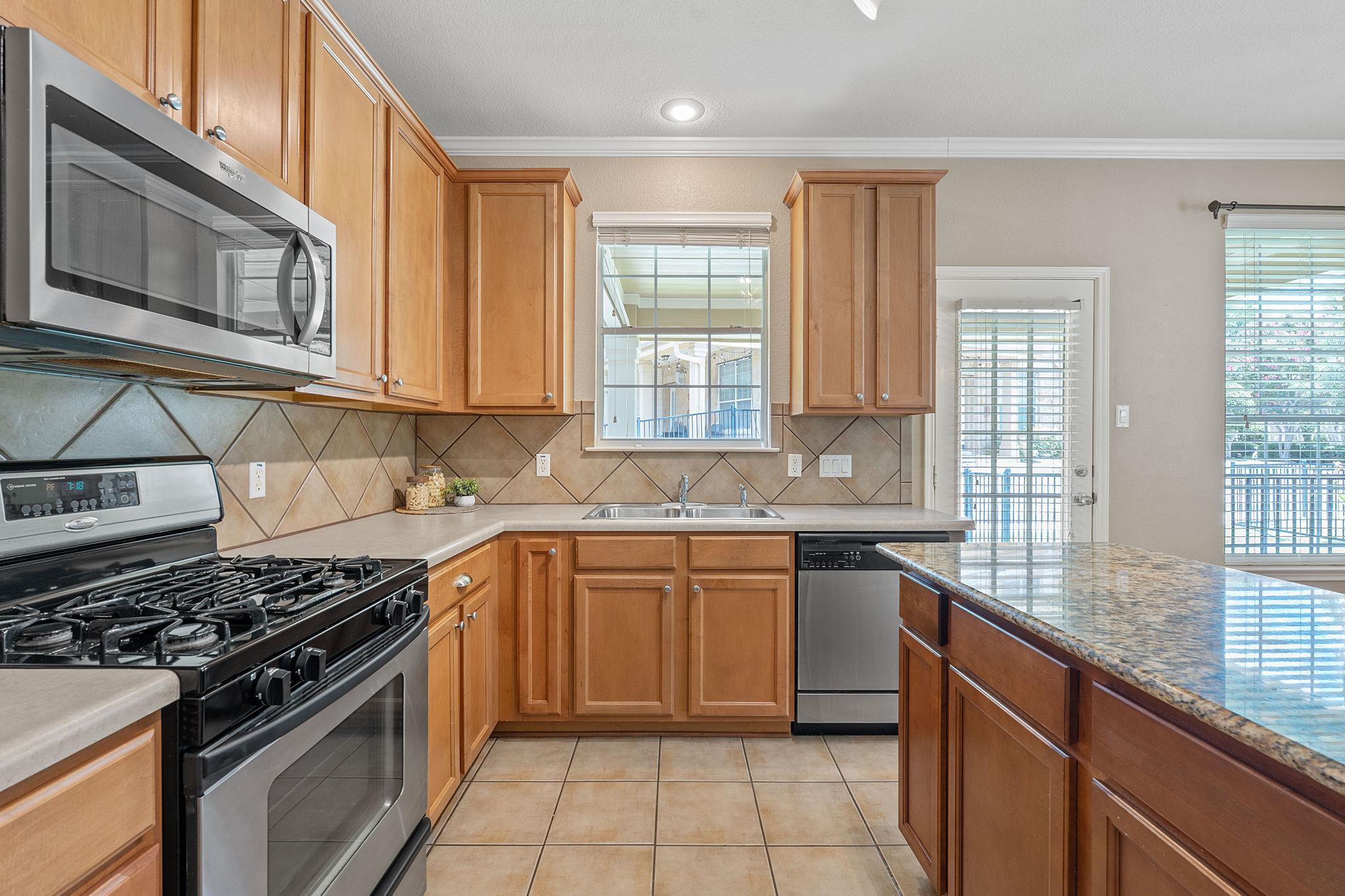 16100 S Great Oaks Dr # 2702, Round Rock, TX 78681