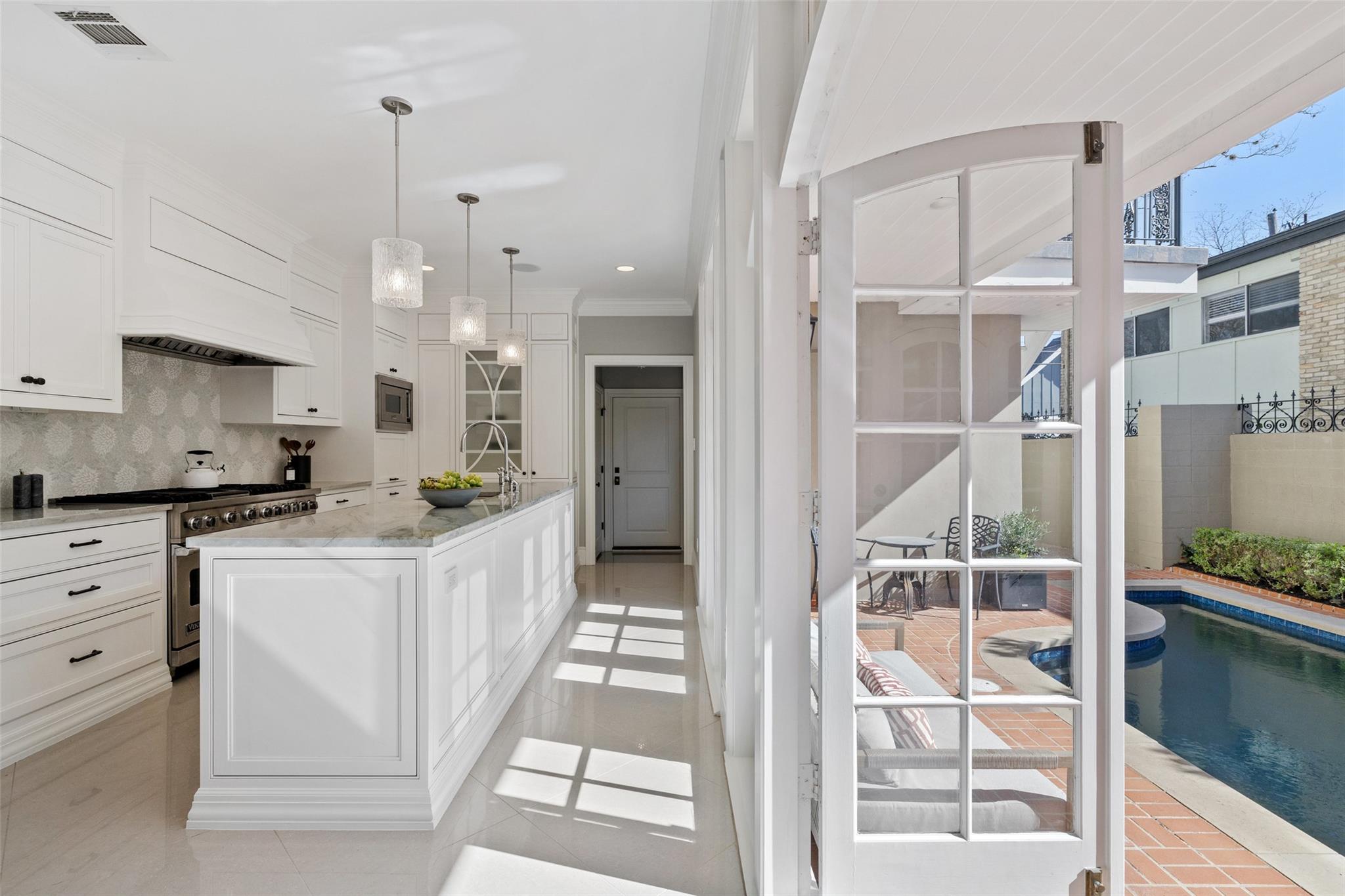 1810 W 35th St, Austin, TX 78703