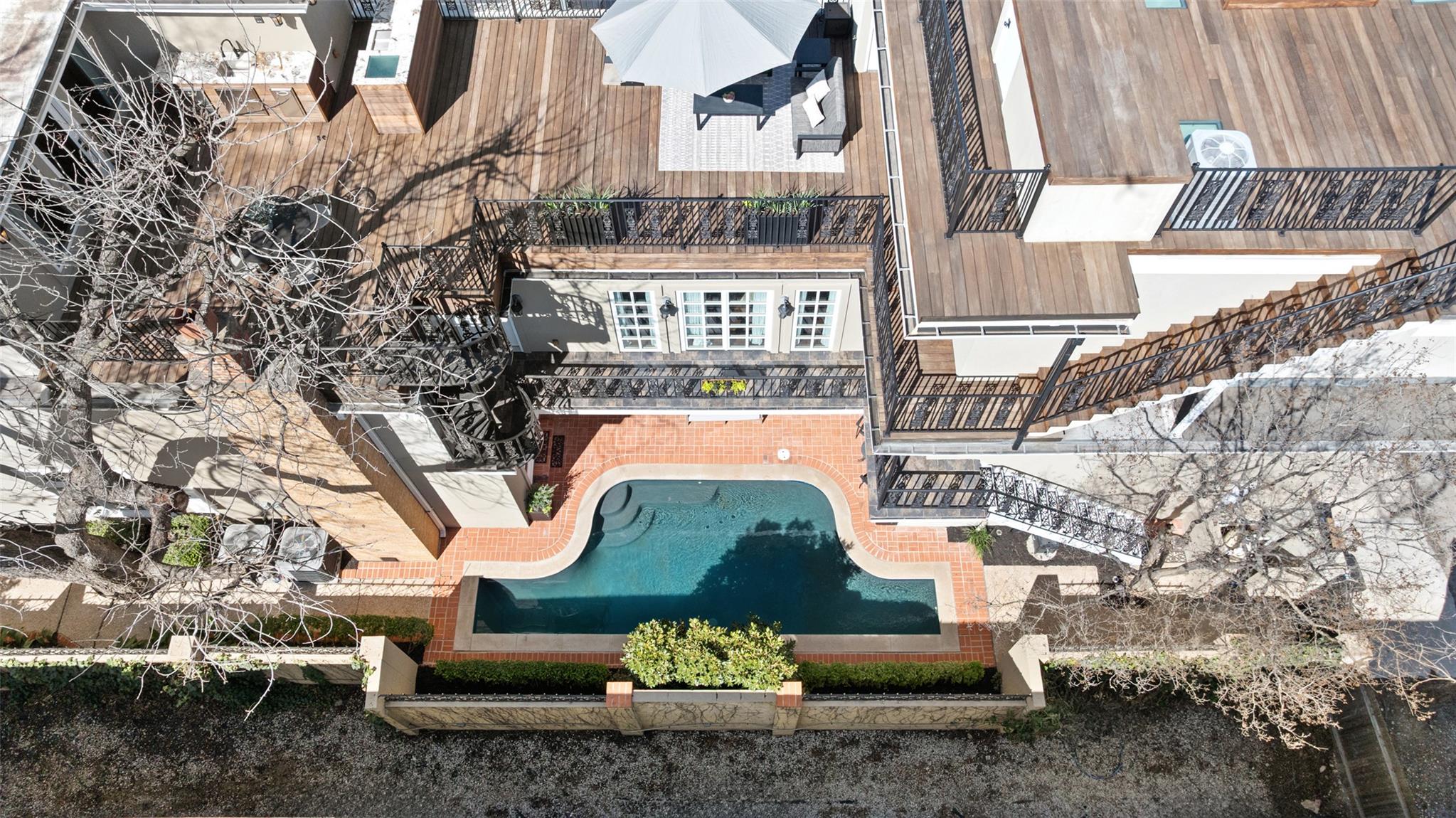 1810 W 35th St, Austin, TX 78703