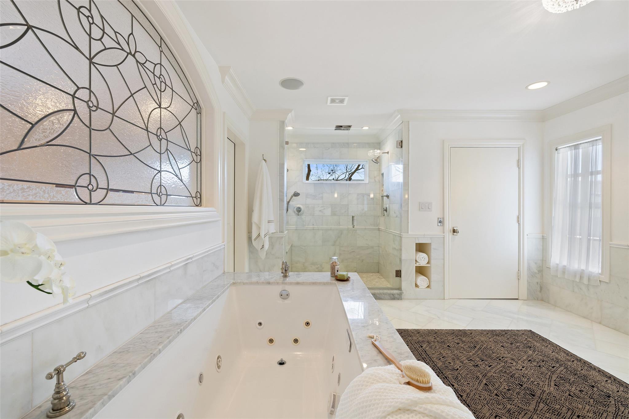 1810 W 35th St, Austin, TX 78703