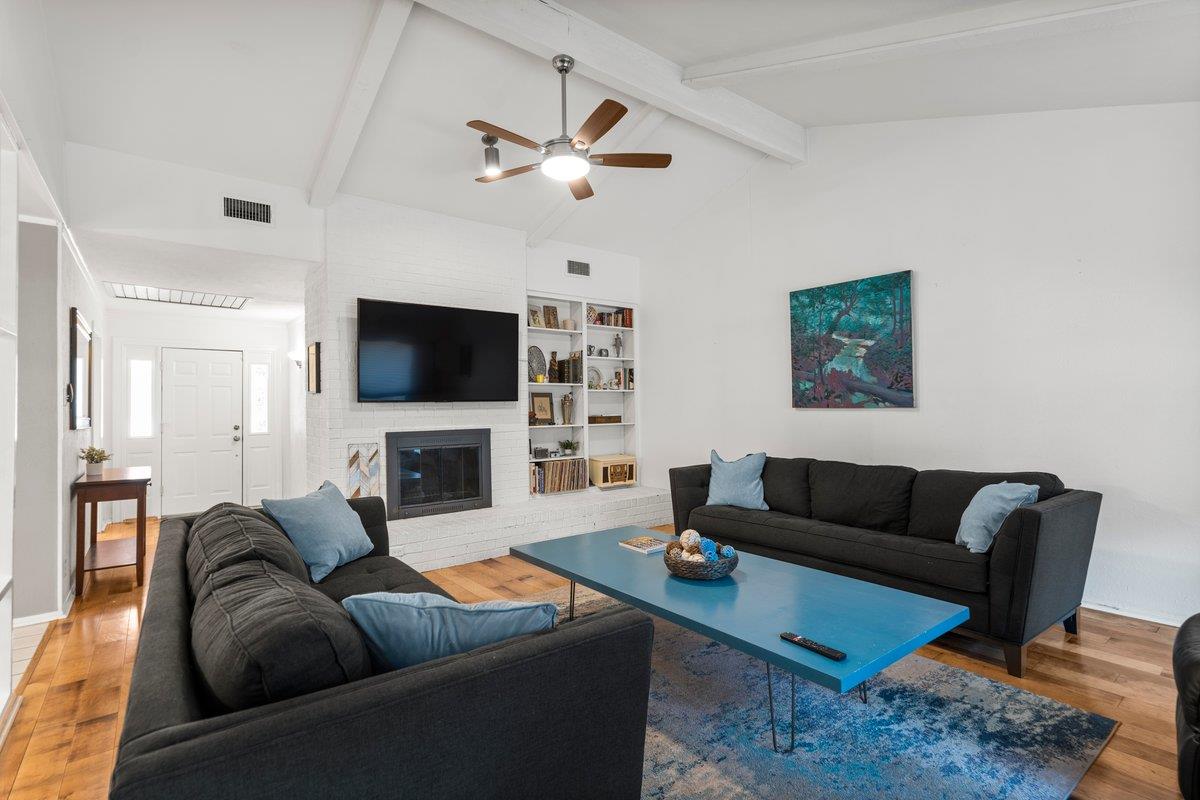 13001 Stillforest St, Austin, TX 78729