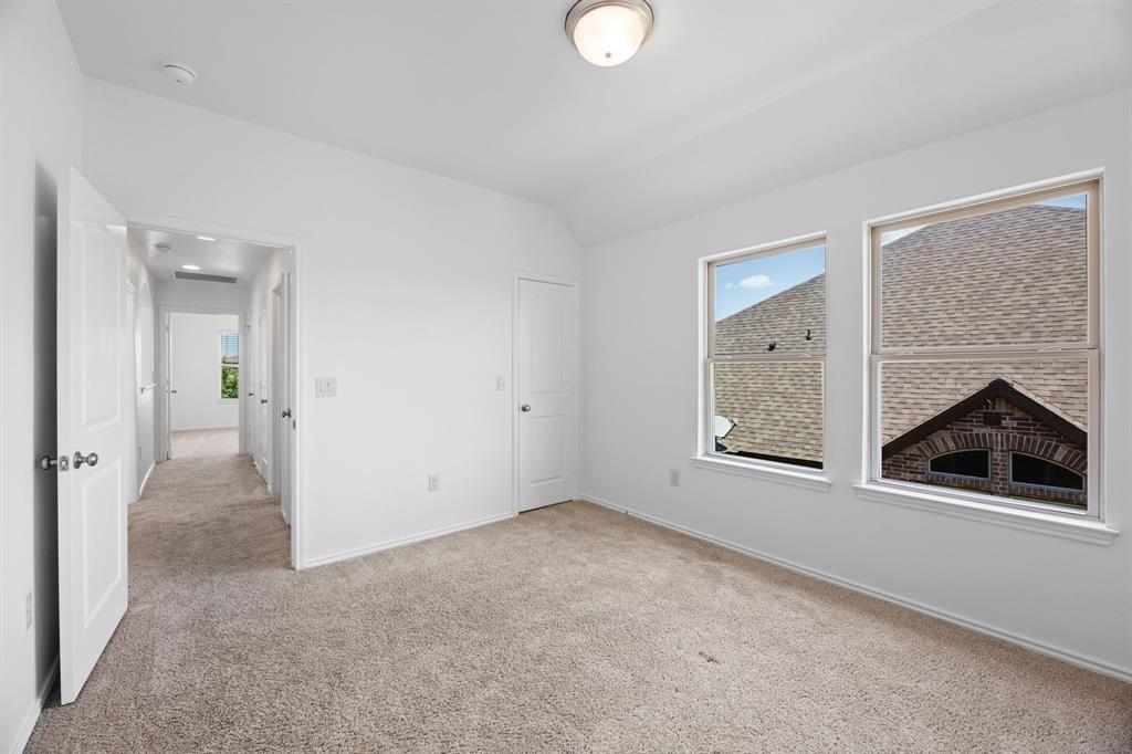12105 Mossygate Trl, Manor, TX 78653