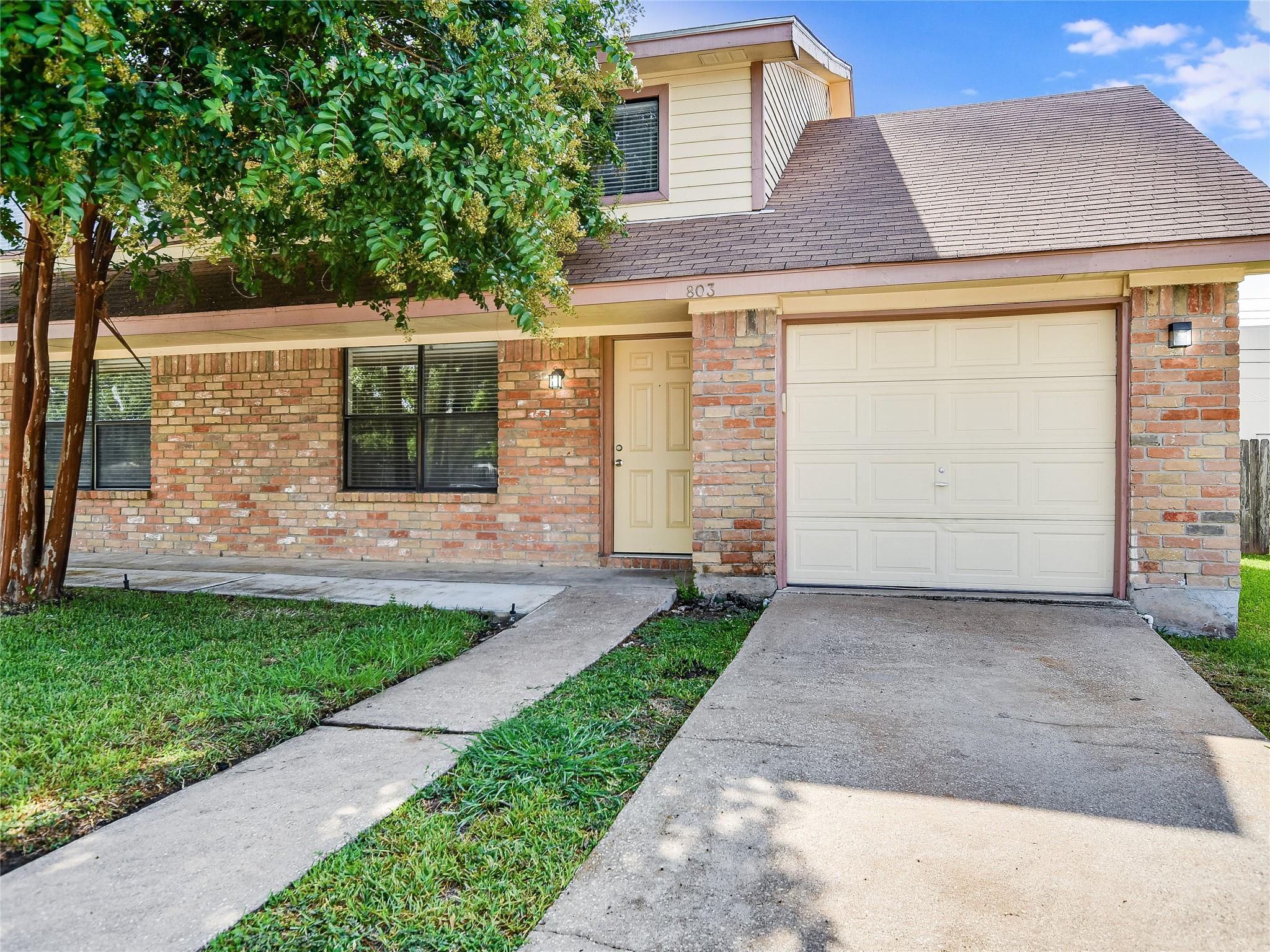 803 Valley View Dr # A, Pflugerville, TX 78660