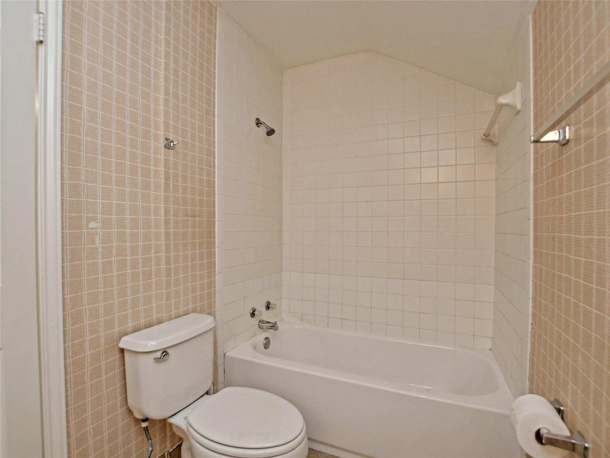 803 Valley View Dr # A, Pflugerville, TX 78660