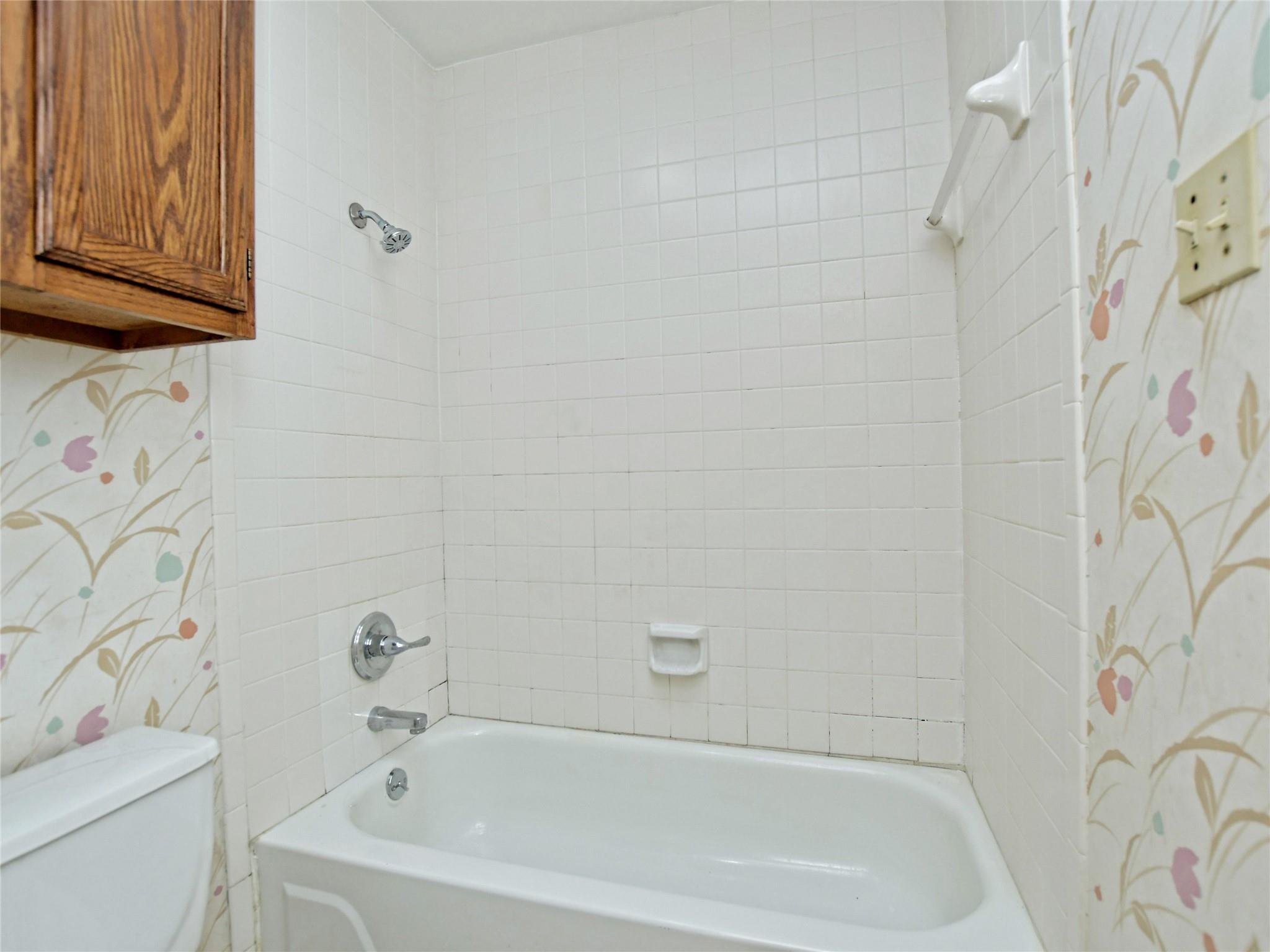 803 Valley View Dr # A, Pflugerville, TX 78660