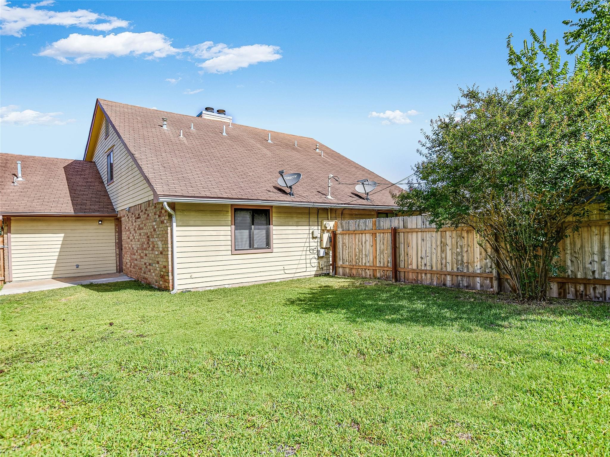 803 Valley View Dr # A, Pflugerville, TX 78660