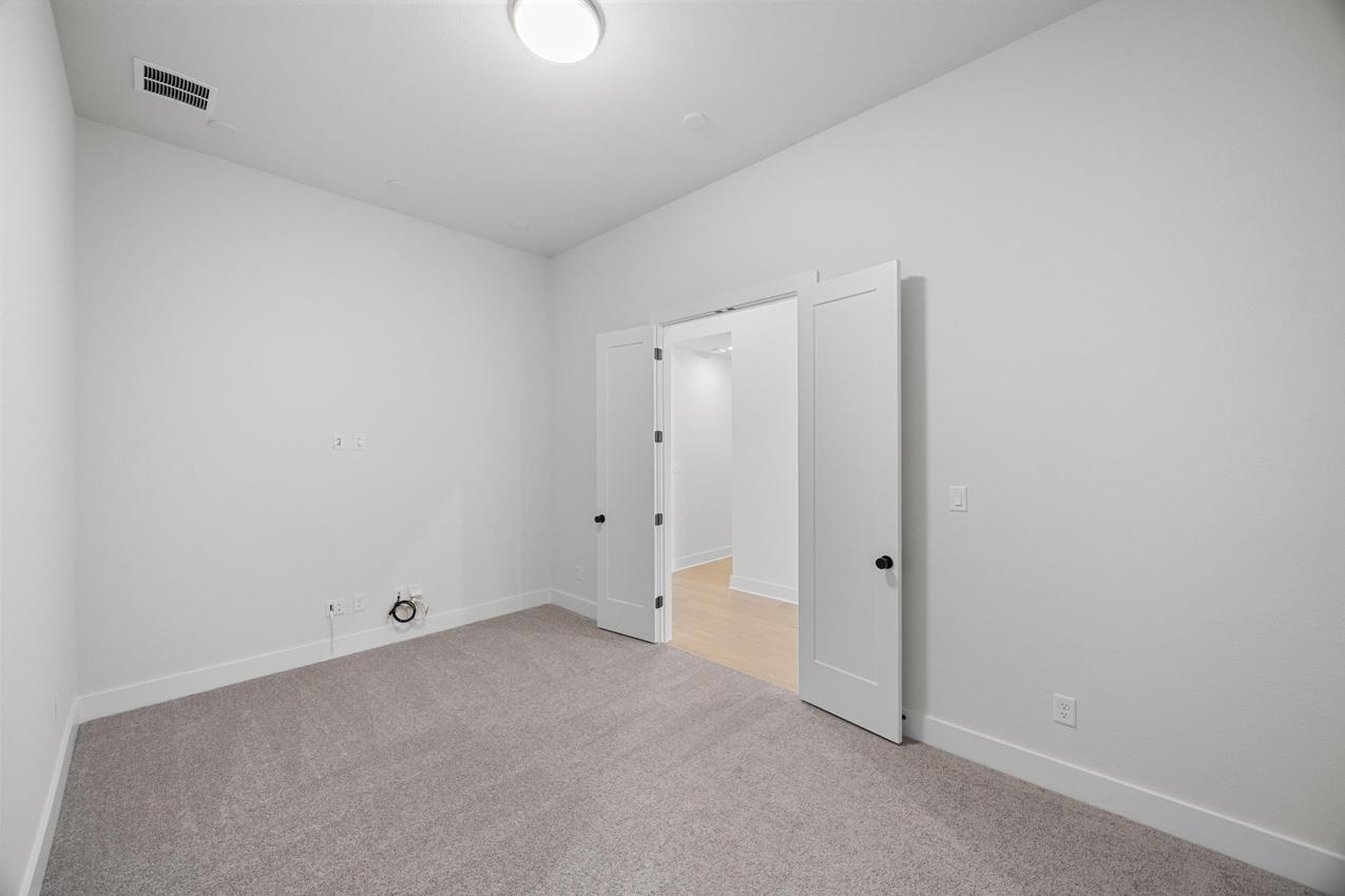 1720 Snowdrop Dr, Georgetown, TX 78628