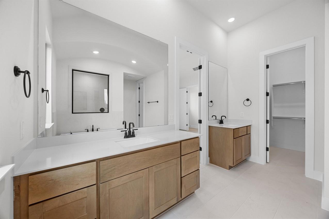 1720 Snowdrop Dr, Georgetown, TX 78628