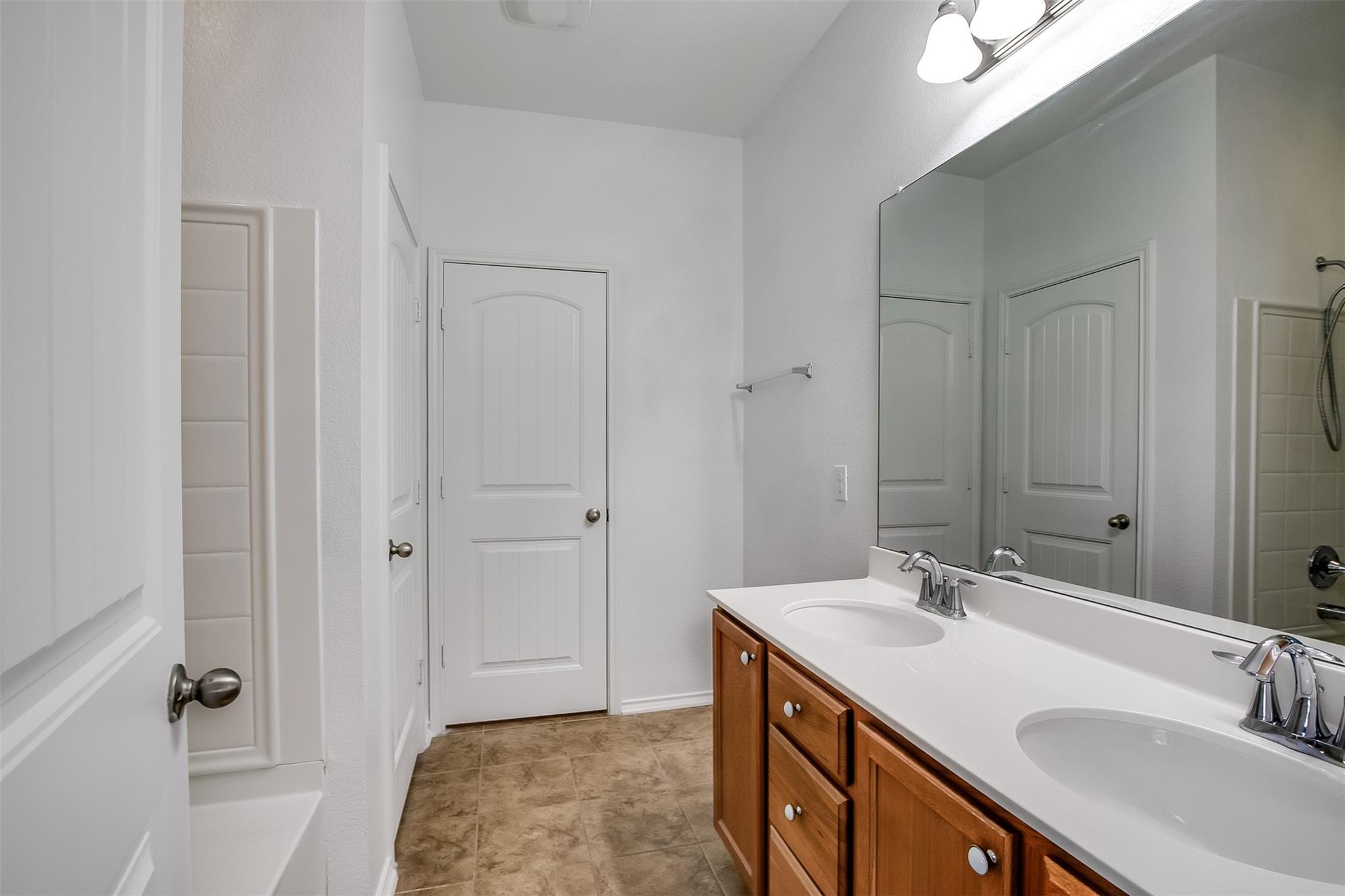 5841 Sardinia Dr, Round Rock, TX 78665