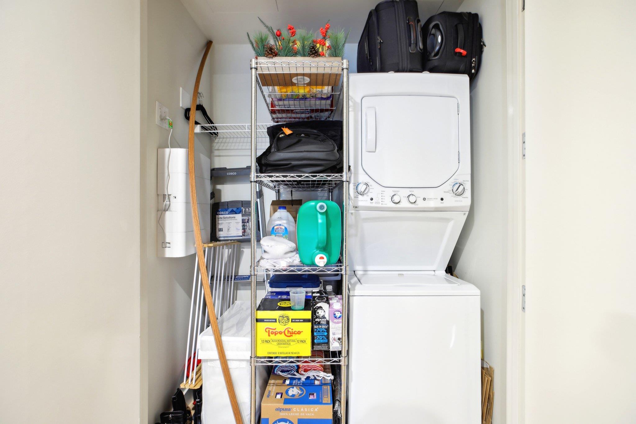 44 East Ave # 2806, Austin, TX 78701